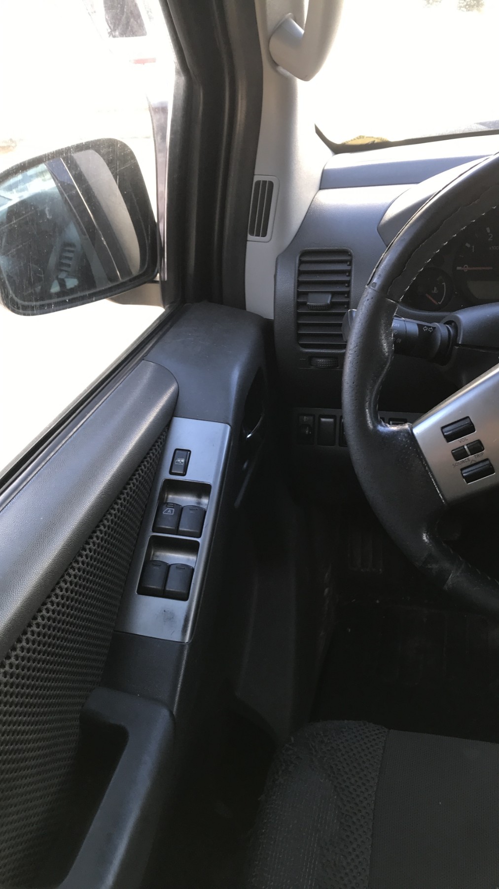 Image NISSAN NAVARA 1