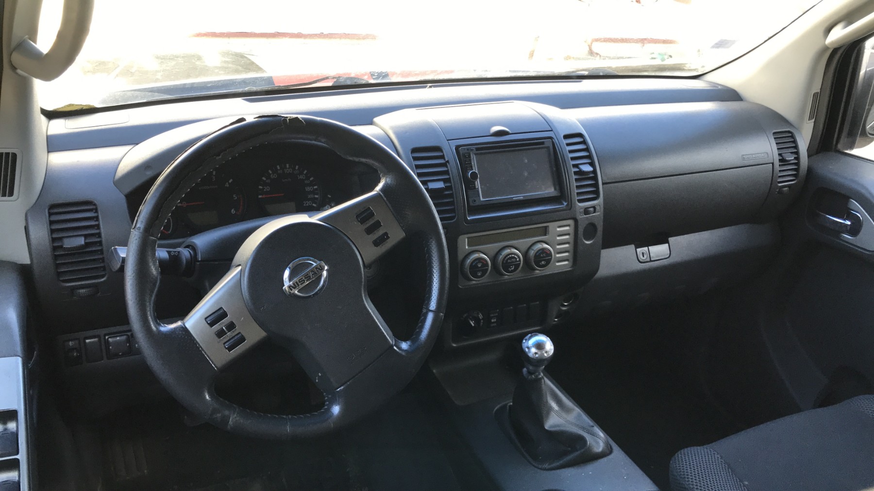 Image NISSAN NAVARA 1