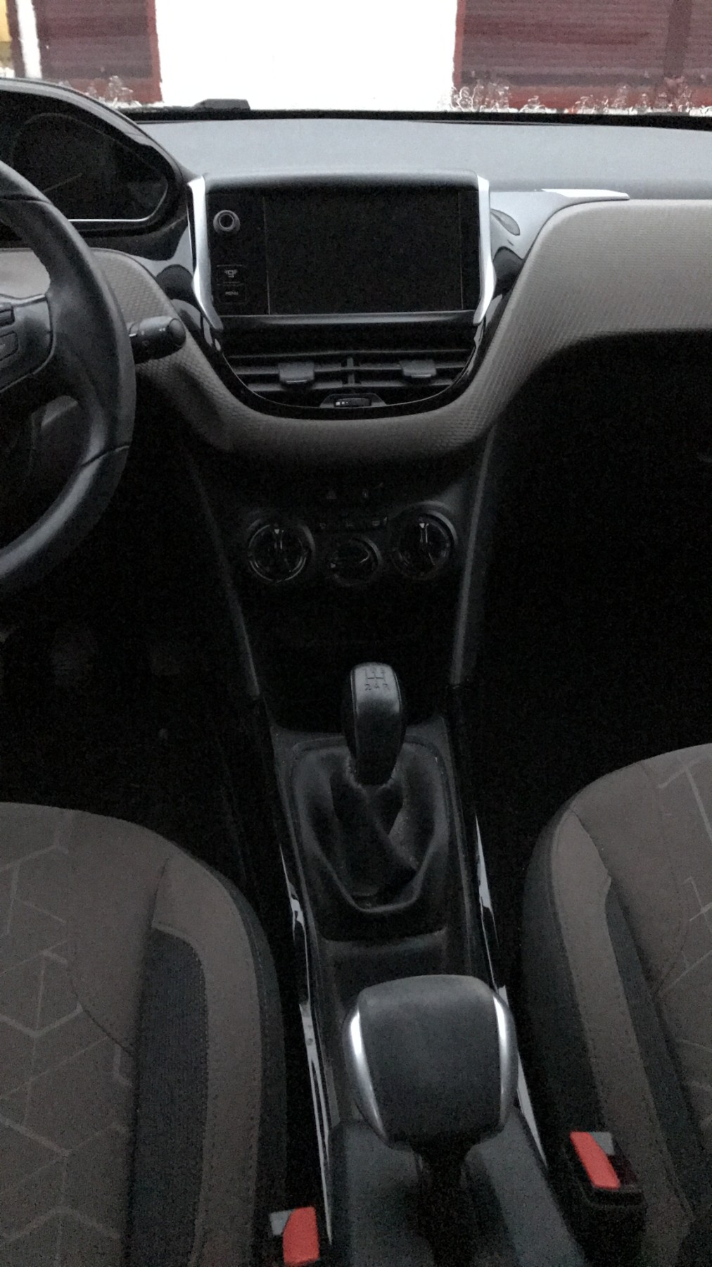 Image PEUGEOT 2008 1