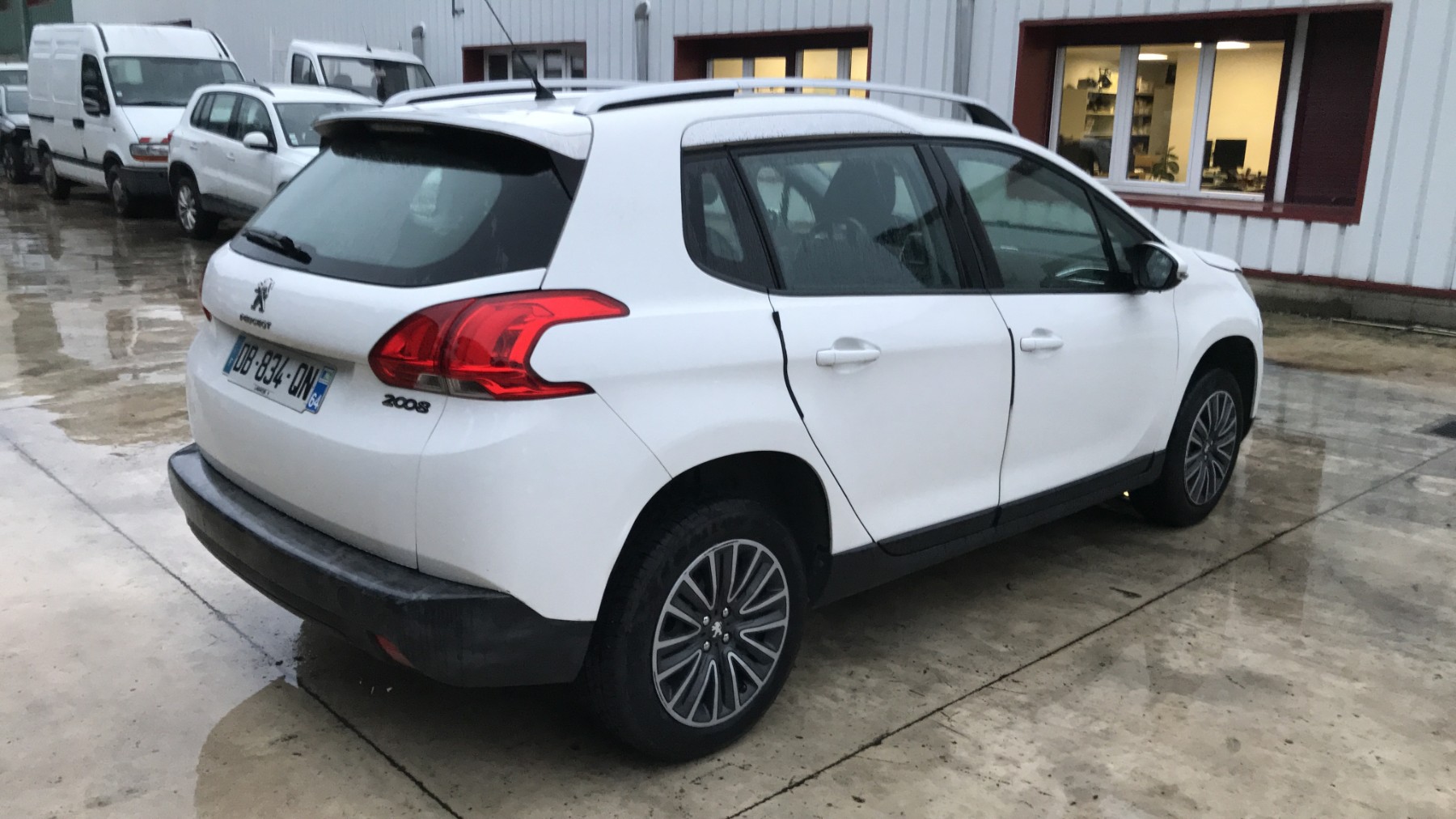 Image PEUGEOT 2008 1