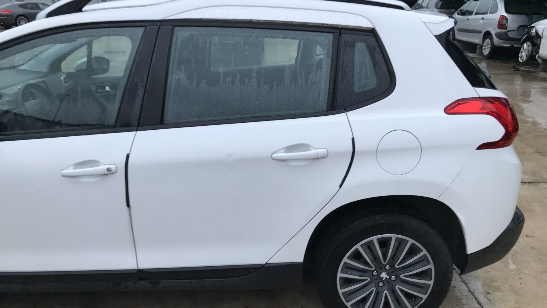 Image PEUGEOT 2008 1