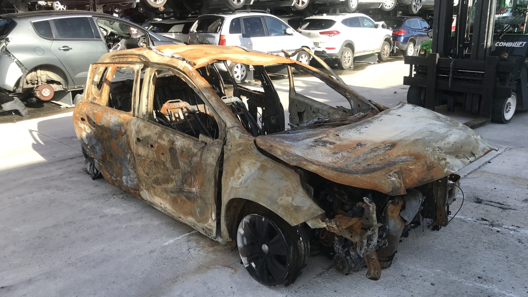 Image PEUGEOT 2008 1