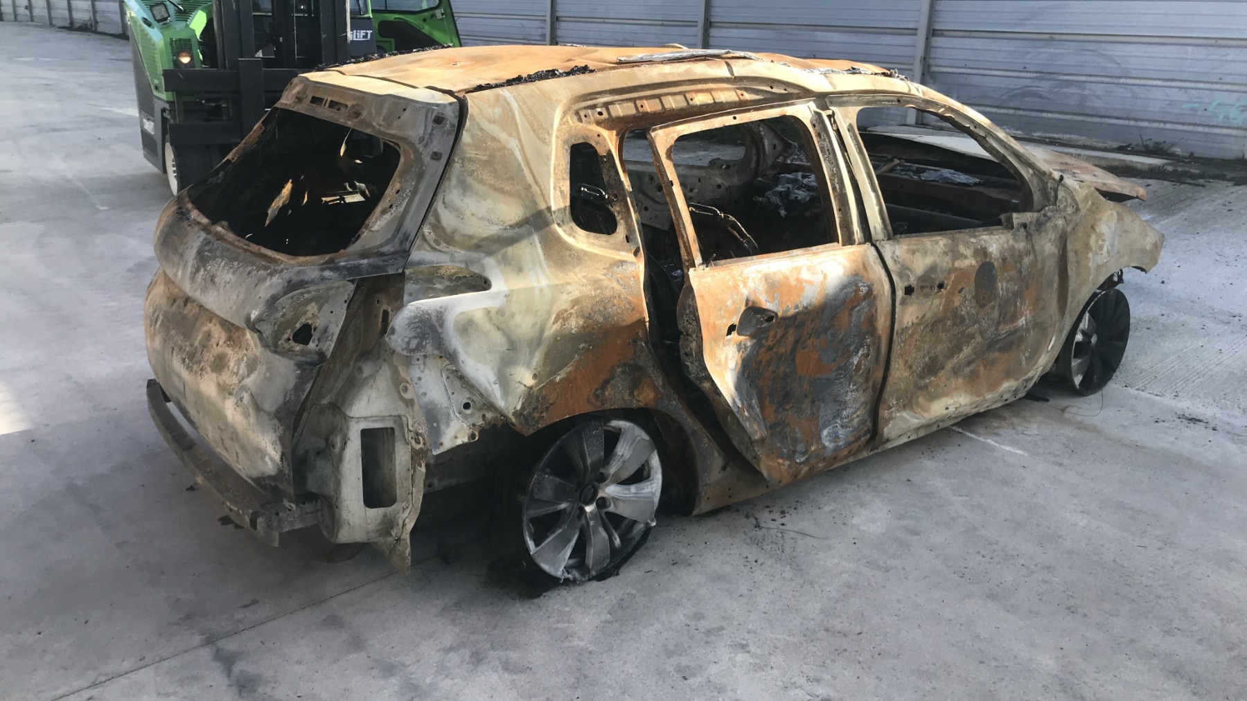 Image PEUGEOT 2008 1