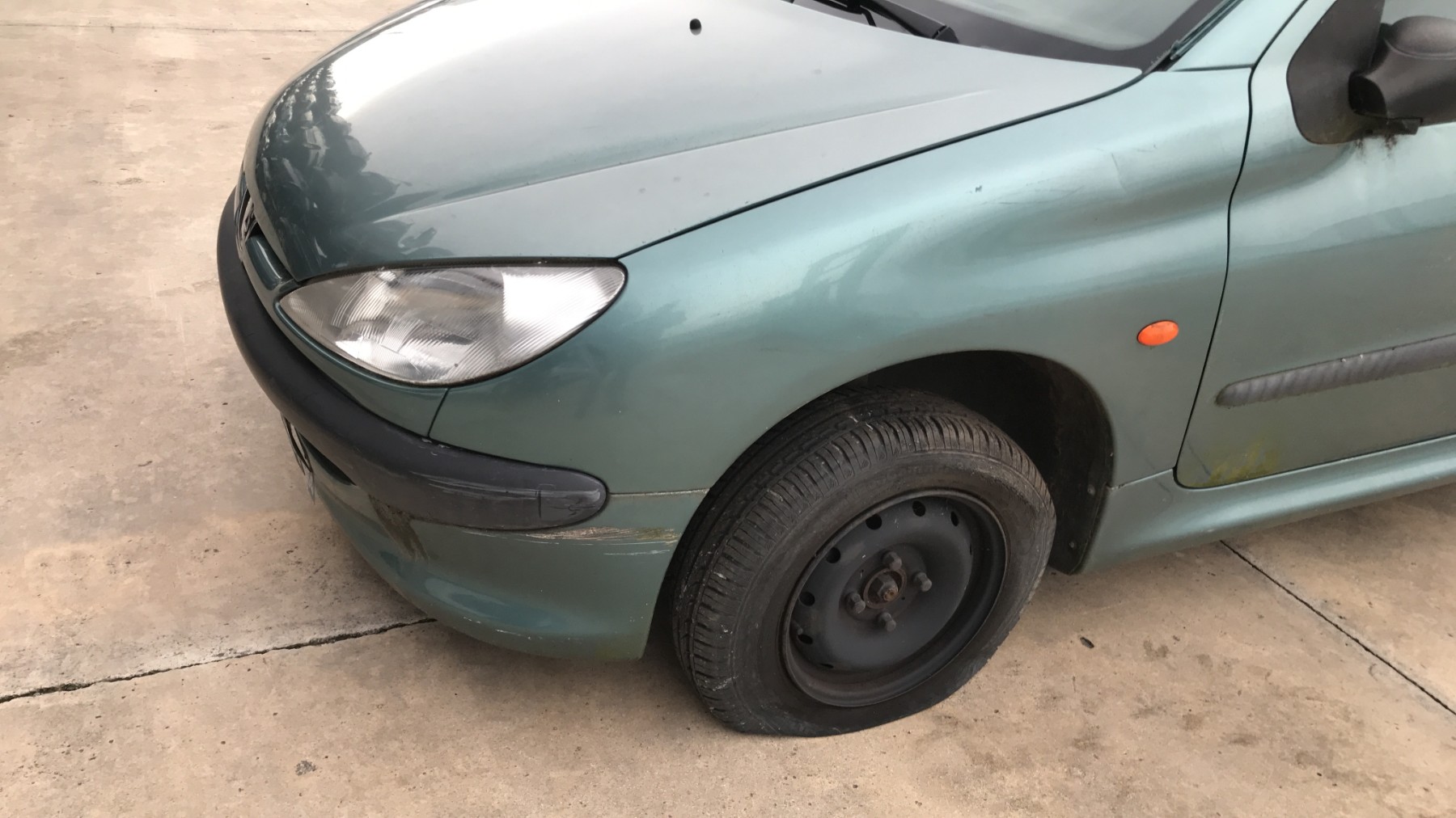 Image PEUGEOT 206