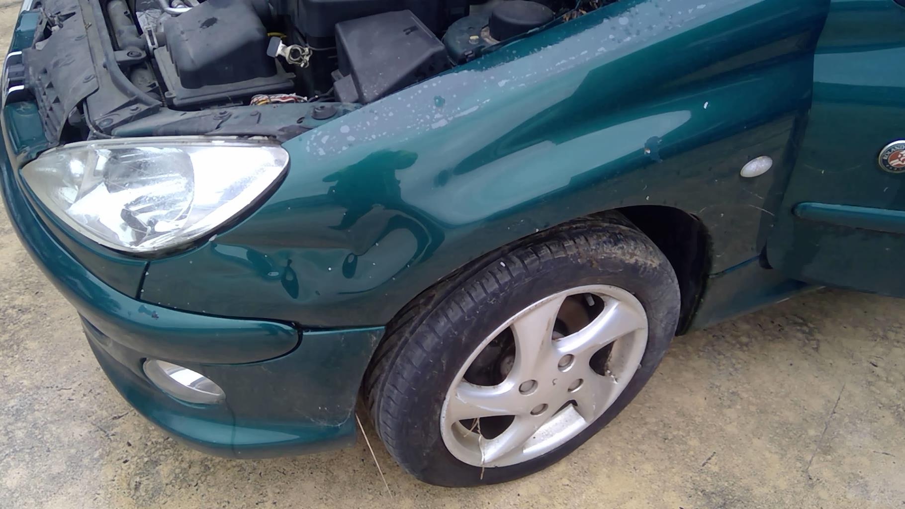 Image PEUGEOT 206