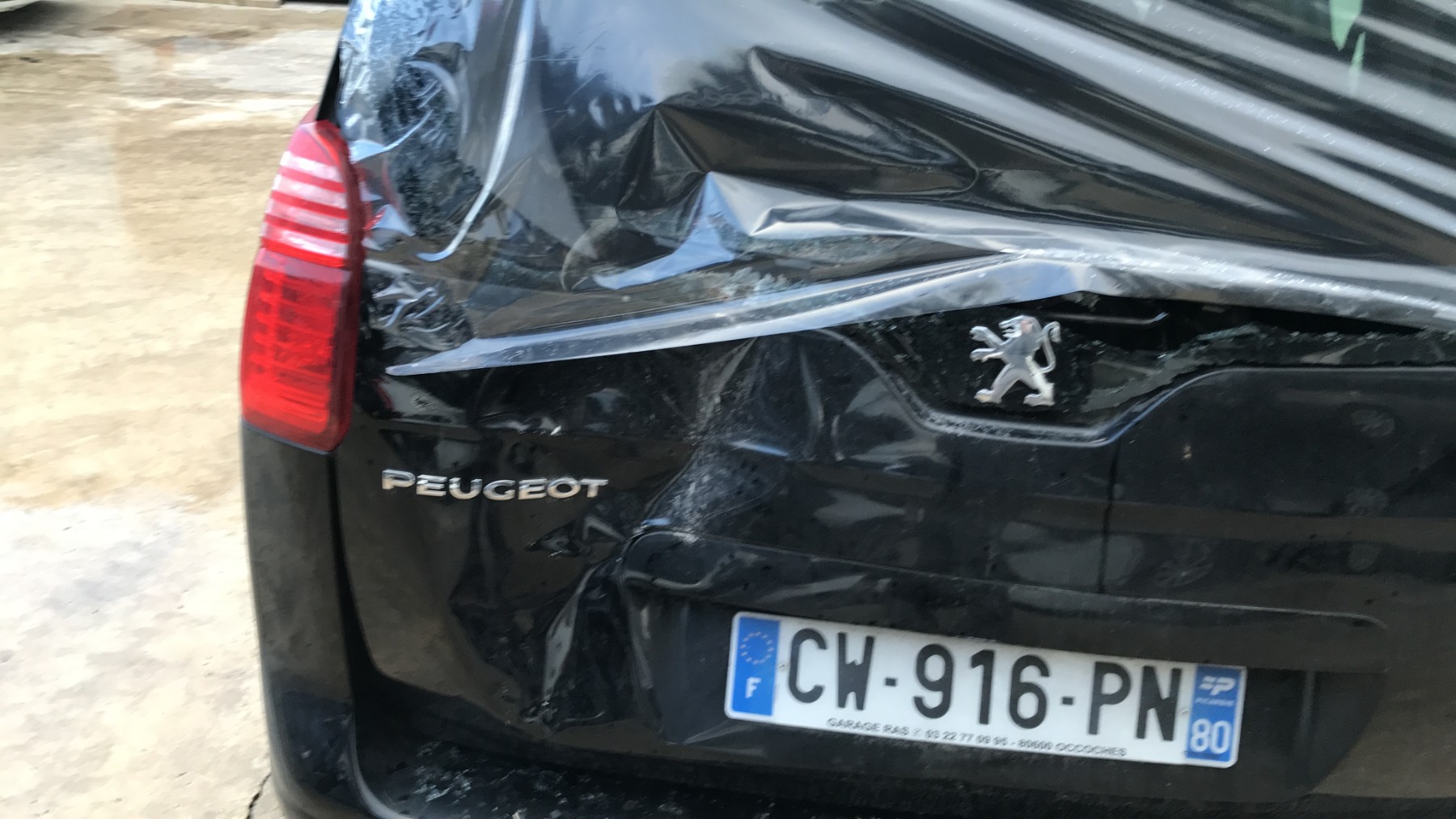 Image PEUGEOT 5008 1