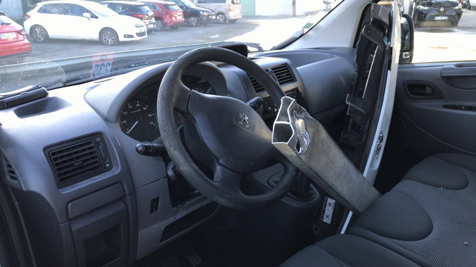 Image PEUGEOT EXPERT 2