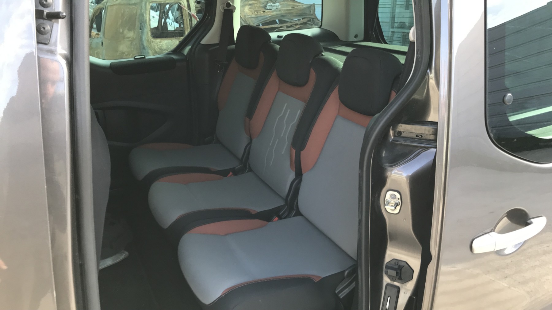 Image PEUGEOT PARTNER 2