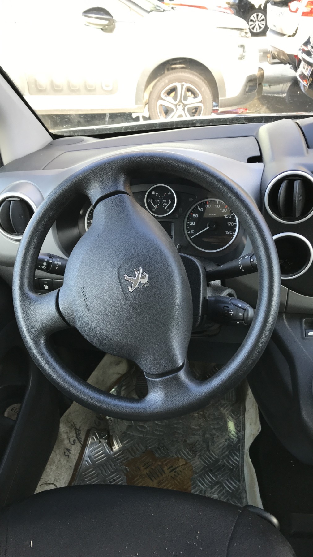 Image PEUGEOT PARTNER 2