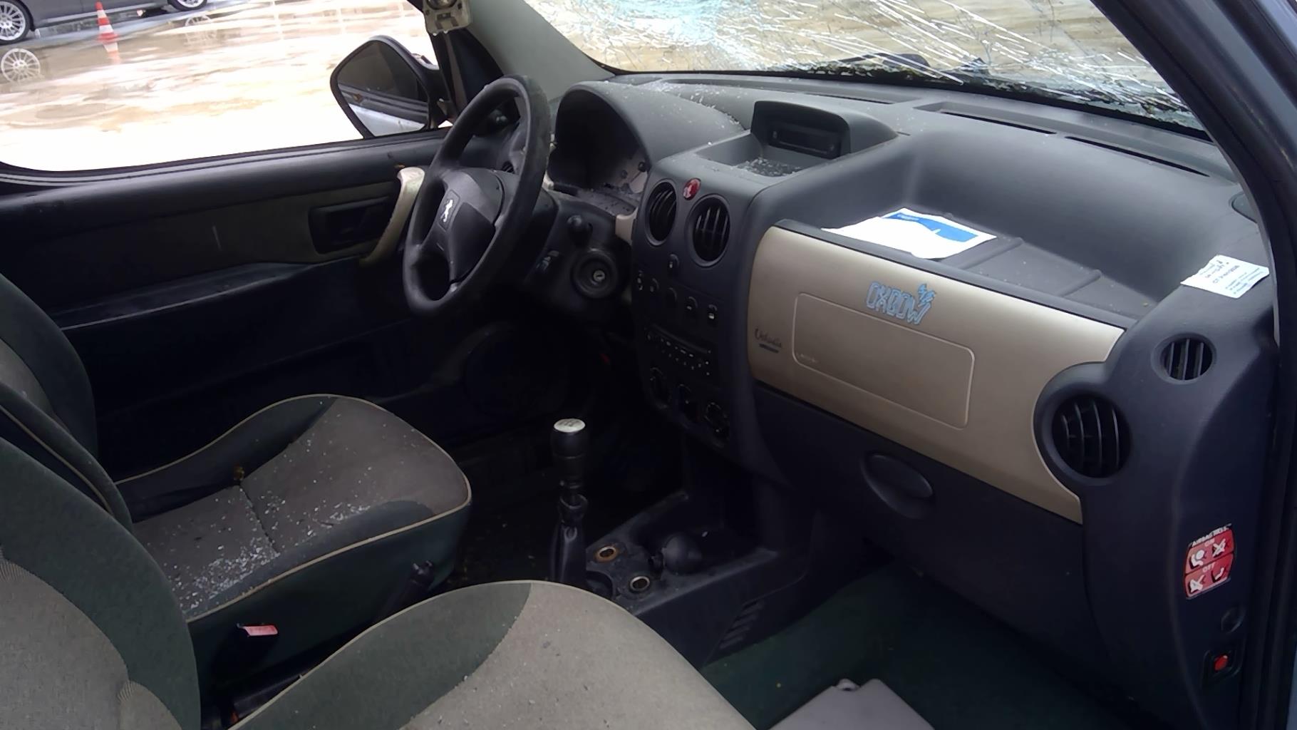 Image PEUGEOT PARTNER 1