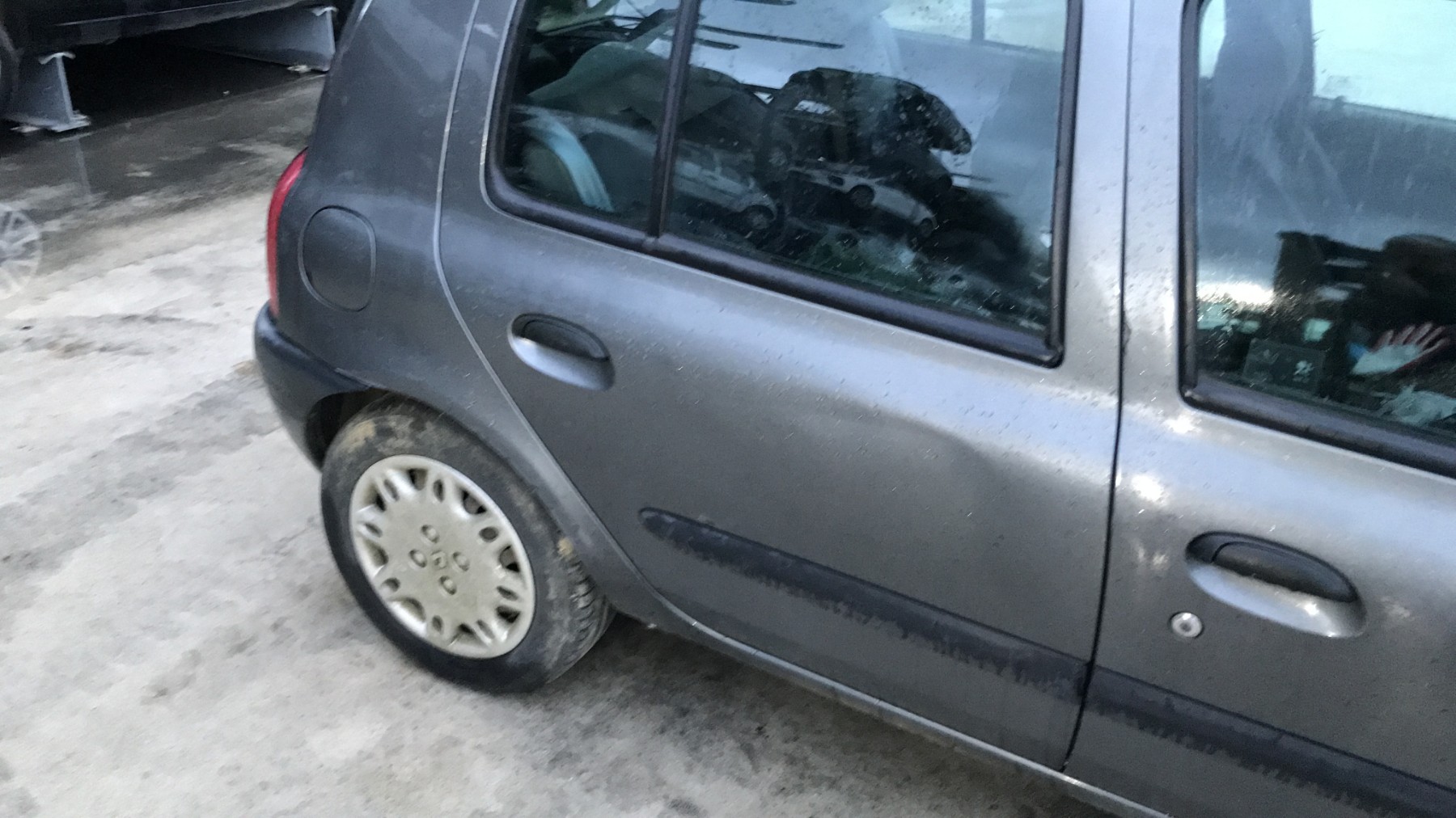Image RENAULT CLIO 2
