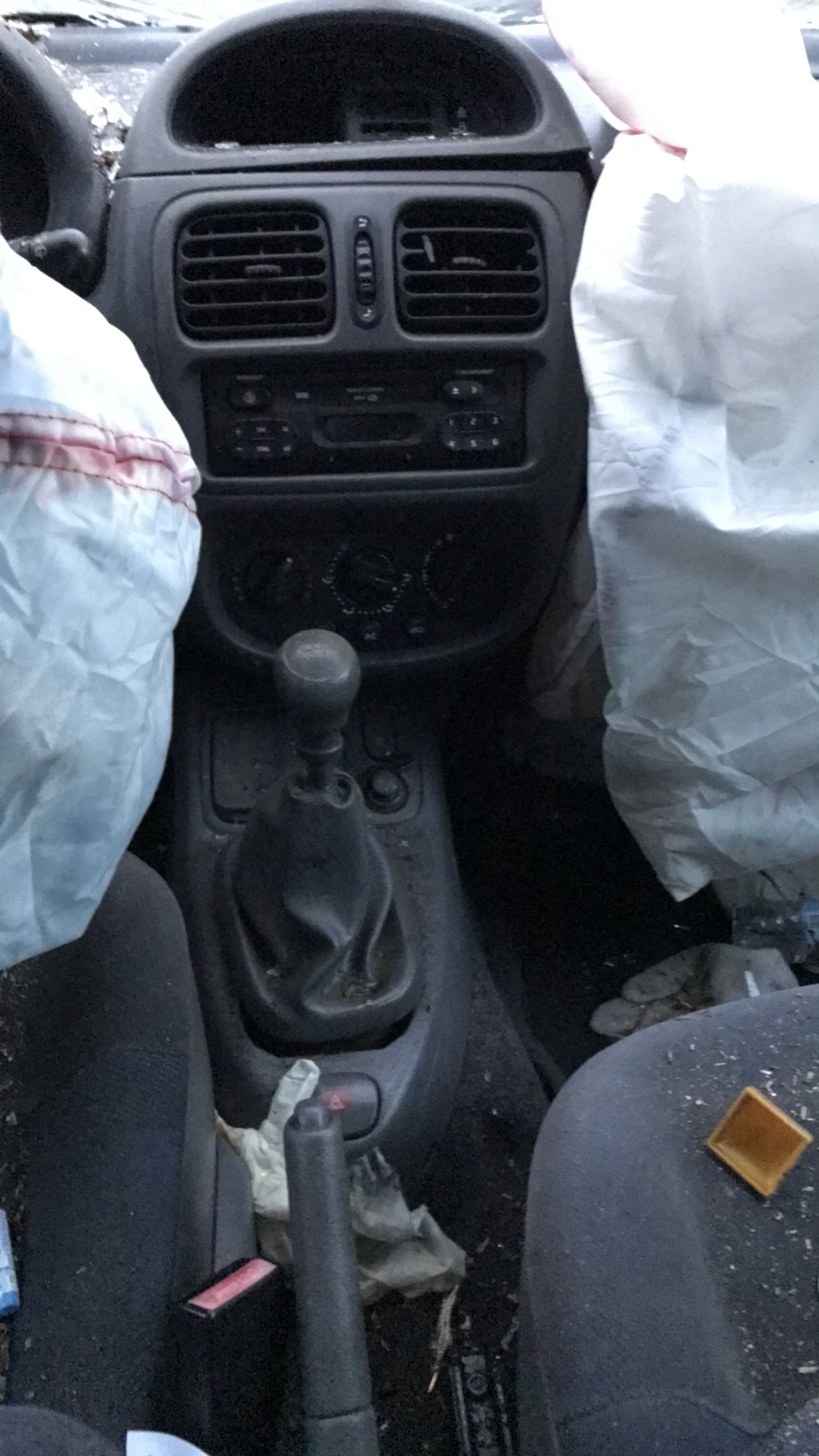 Image RENAULT CLIO 2