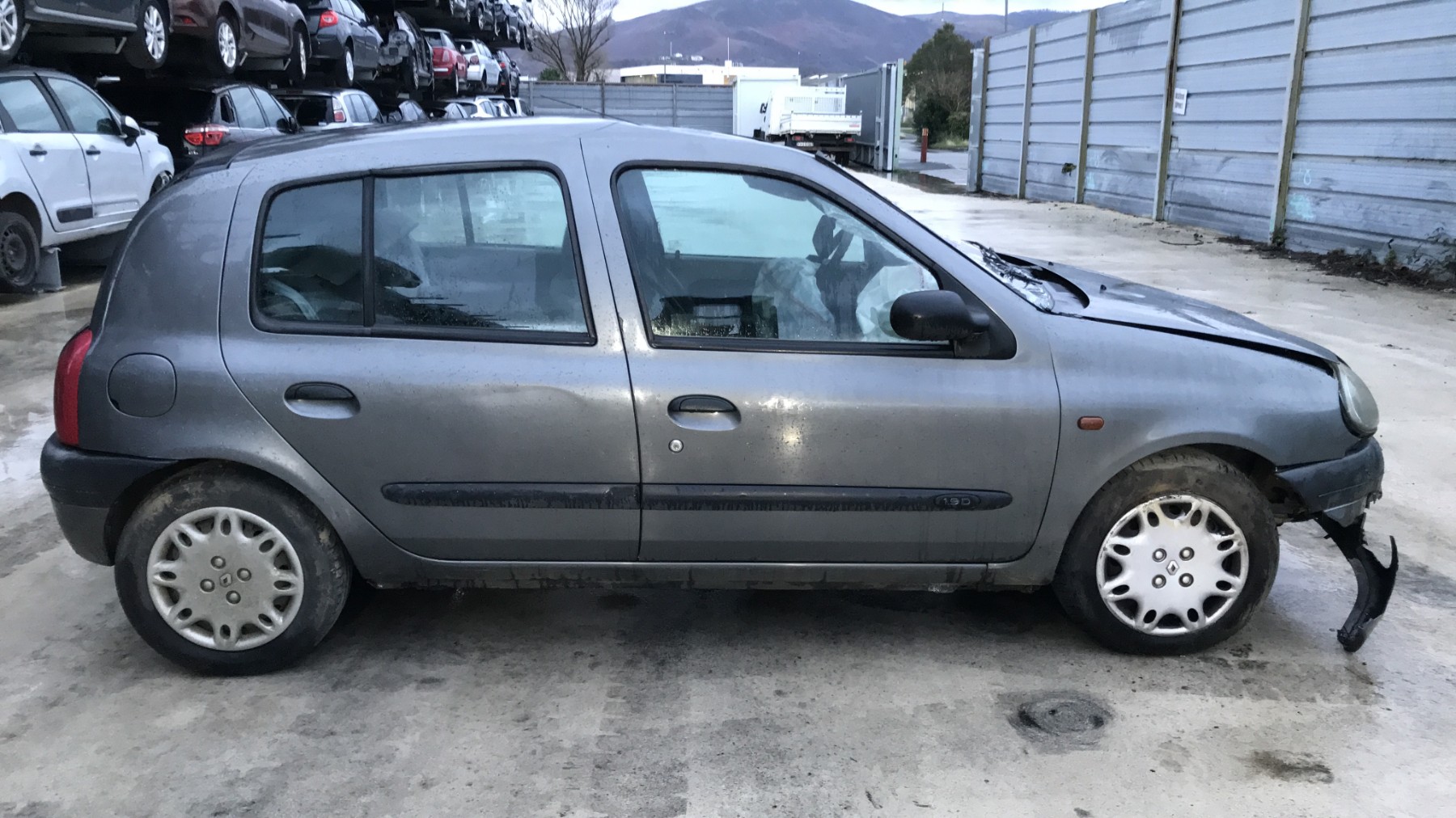 Image RENAULT CLIO 2