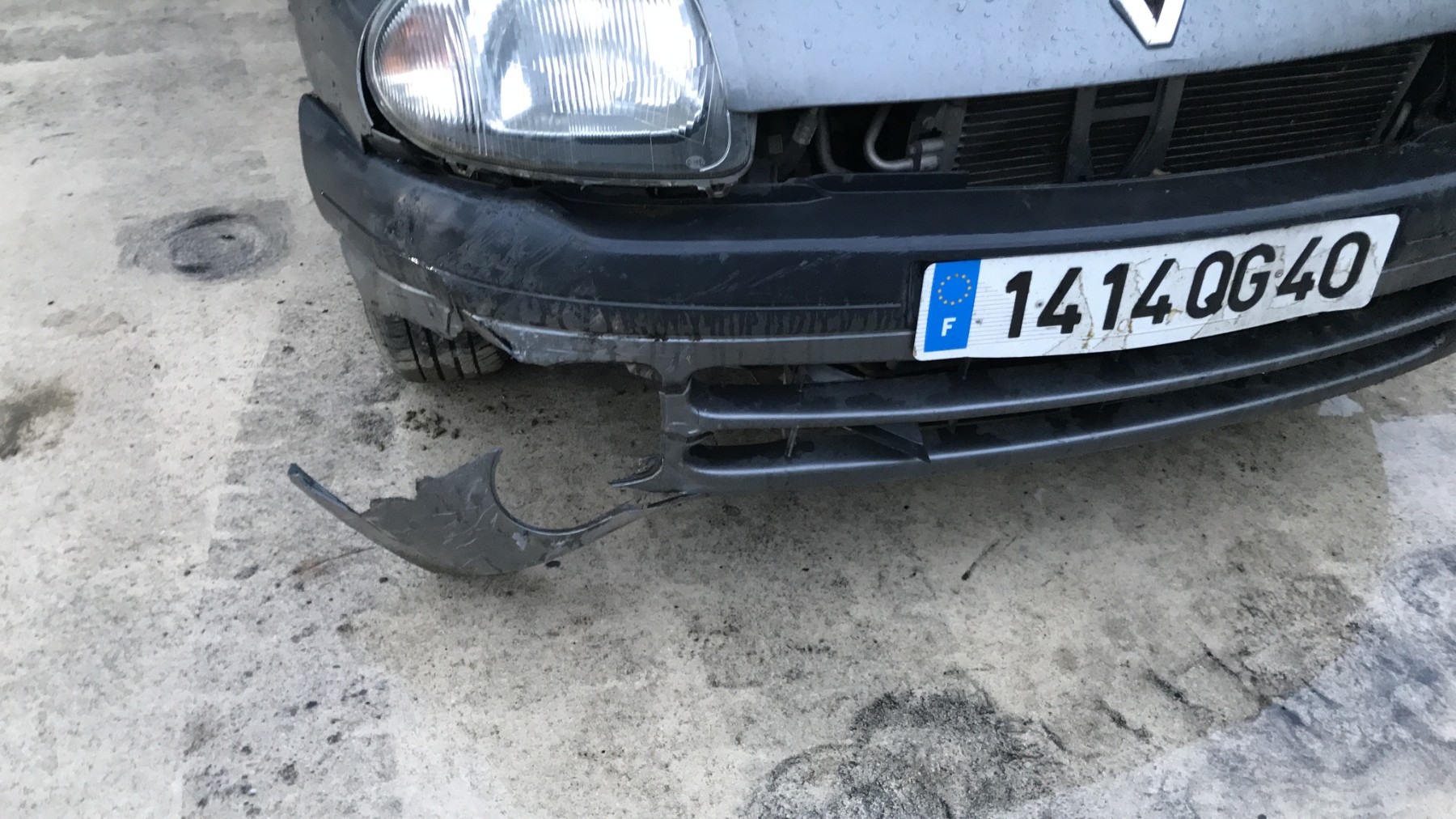 Image RENAULT CLIO 2