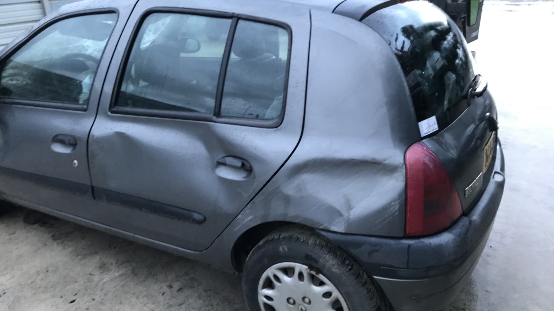 Image RENAULT CLIO 2