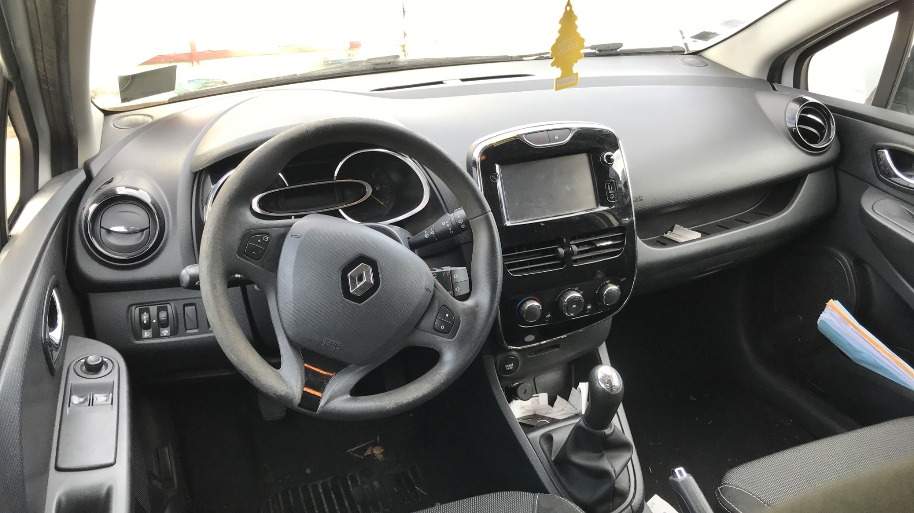 Image RENAULT CLIO 4