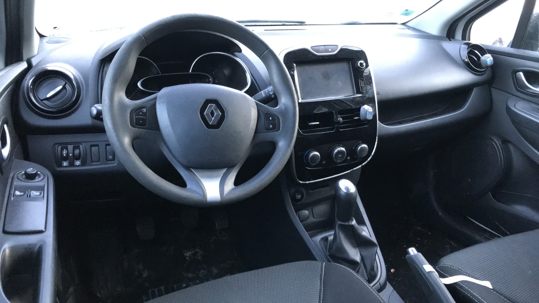 Image RENAULT CLIO 4