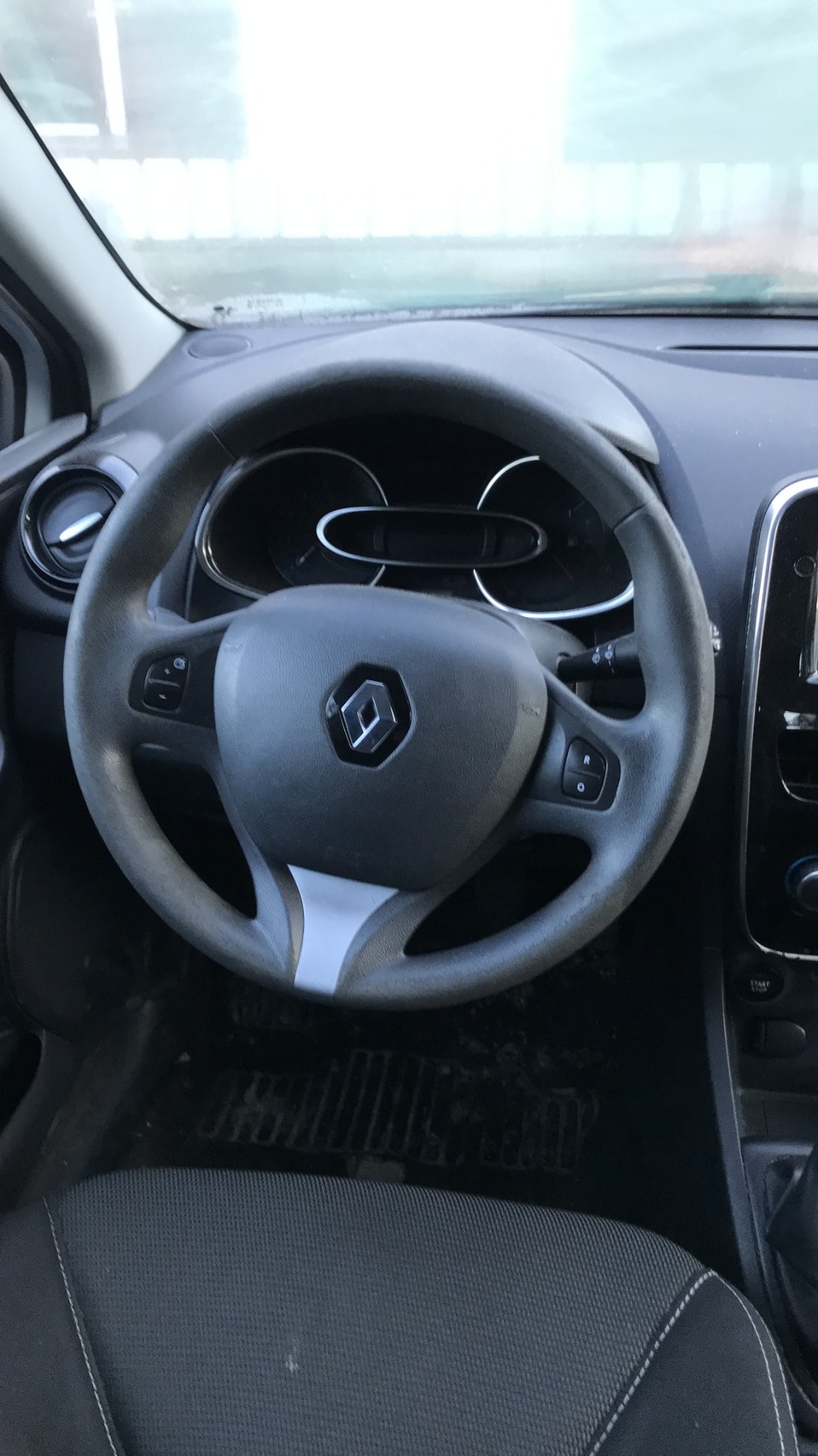 Image RENAULT CLIO 4