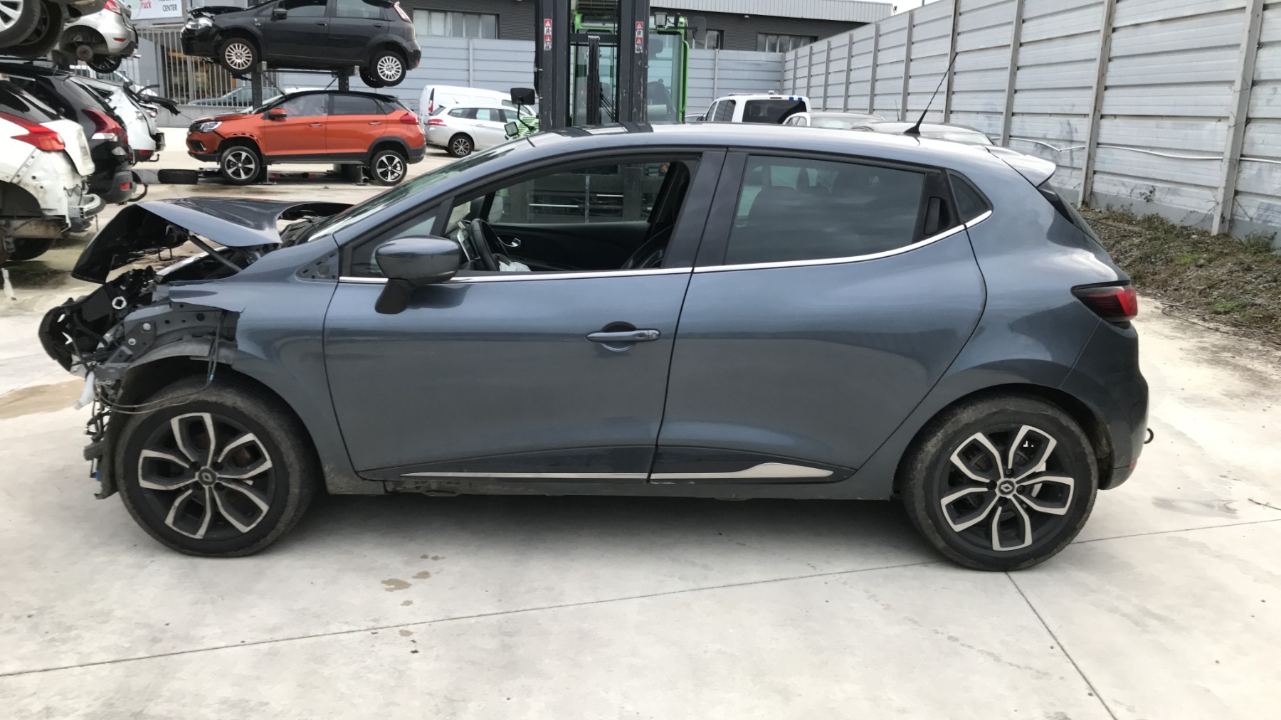 Image RENAULT CLIO 4