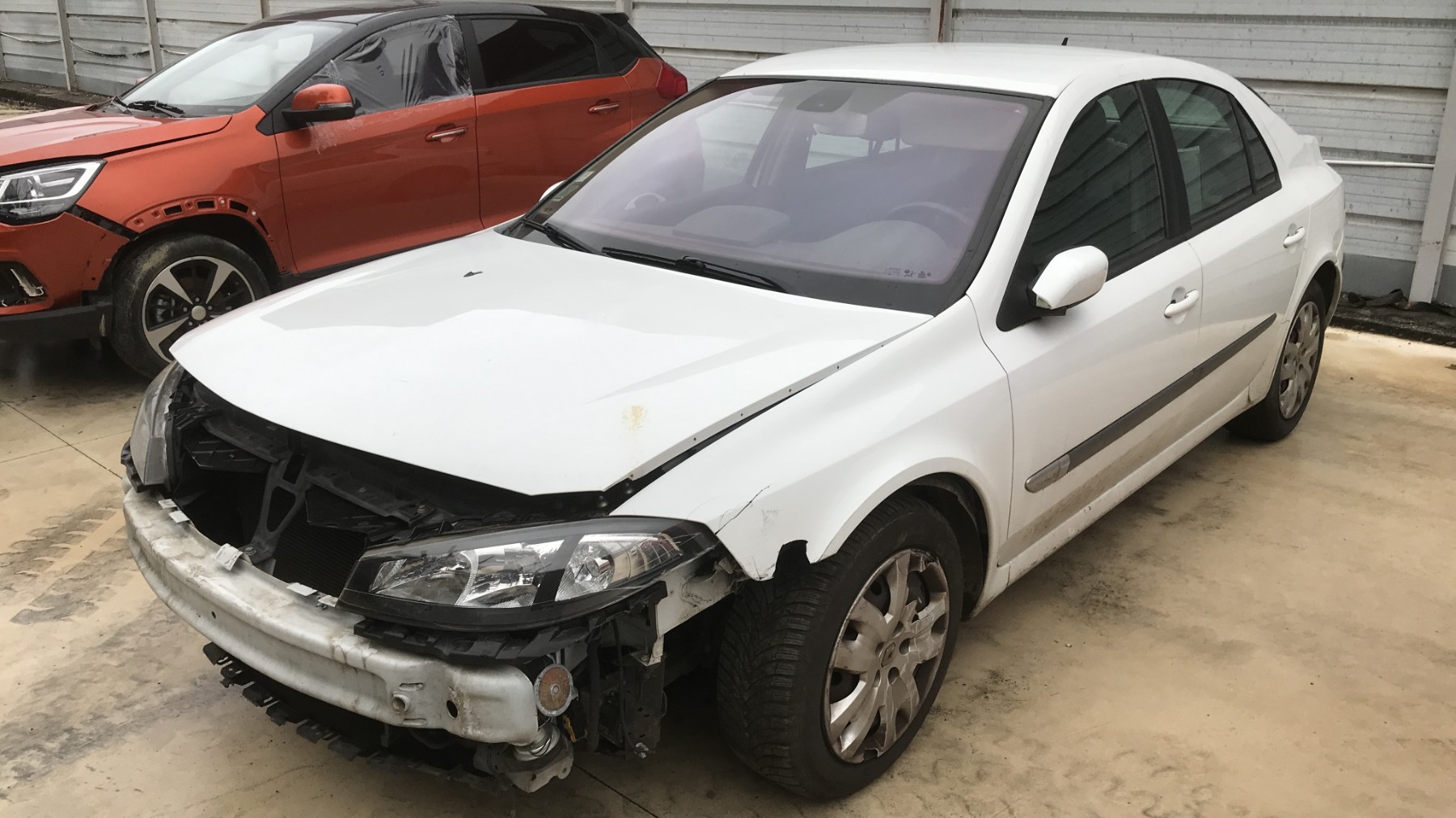 Image RENAULT LAGUNA 2