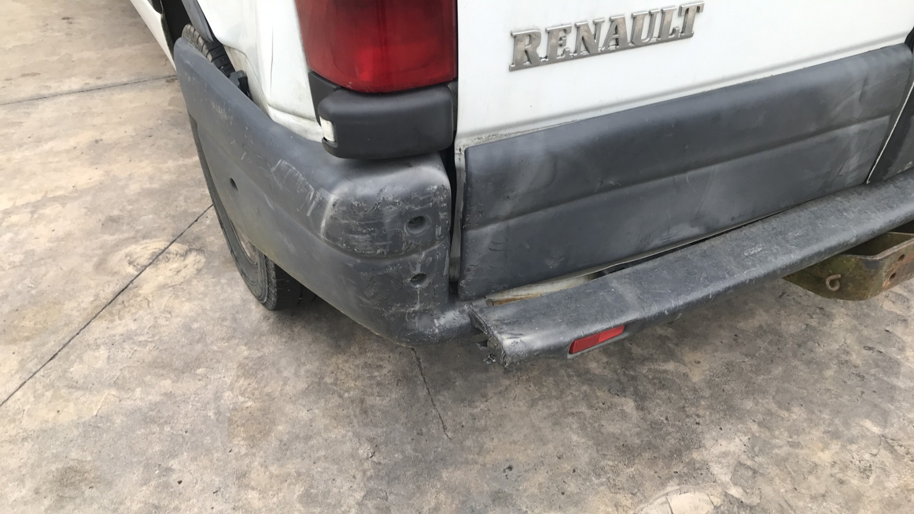 Image RENAULT MASTER 2