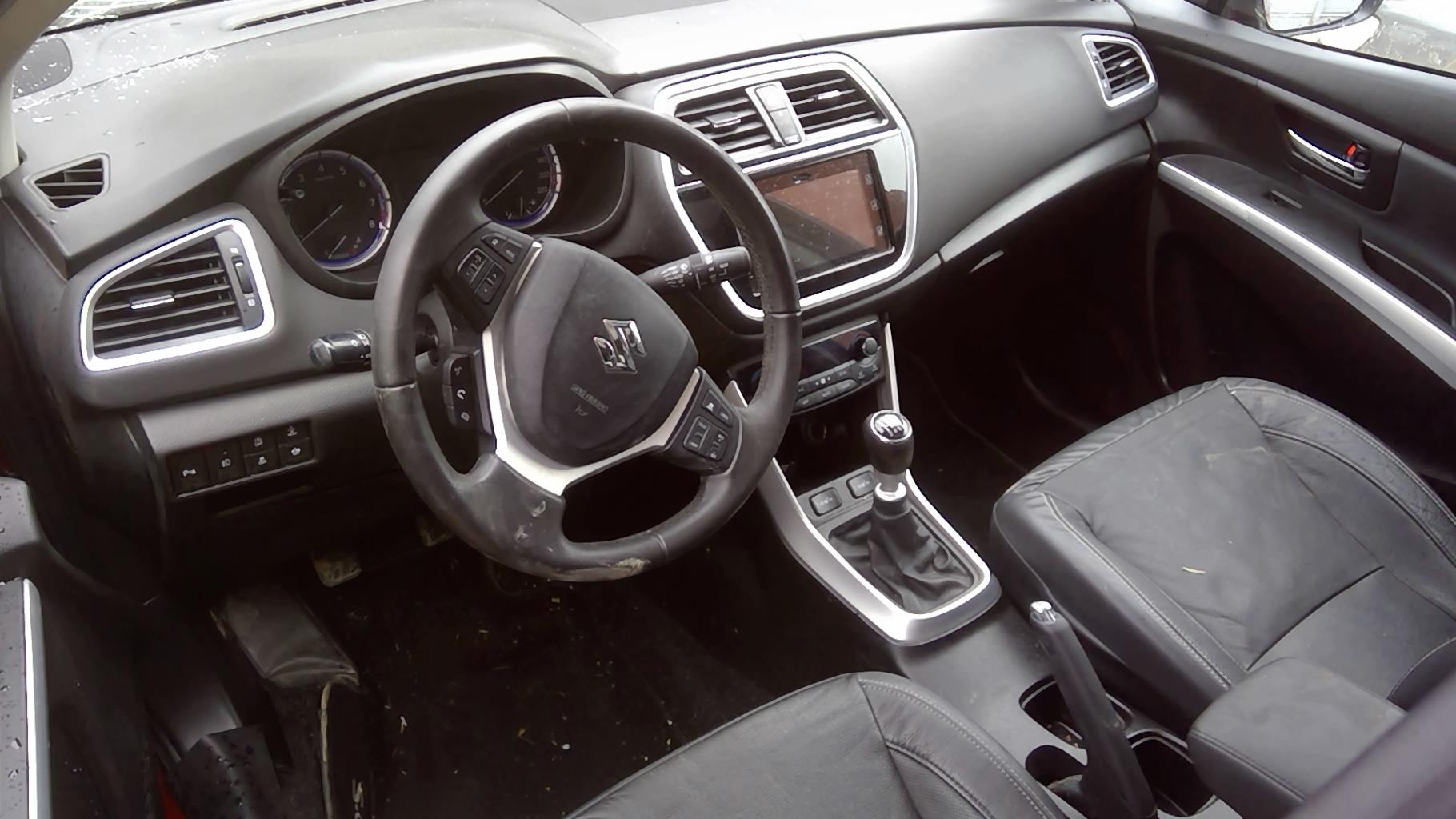 Image SUZUKI SX4 2 S-CROSS