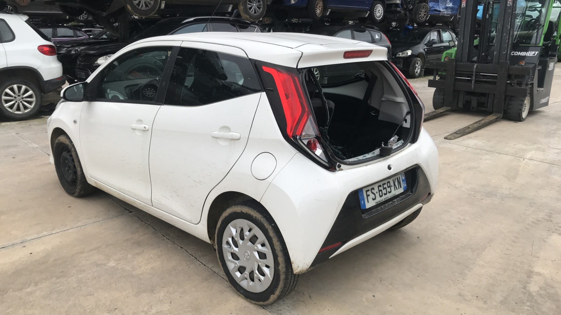 Image TOYOTA AYGO 2