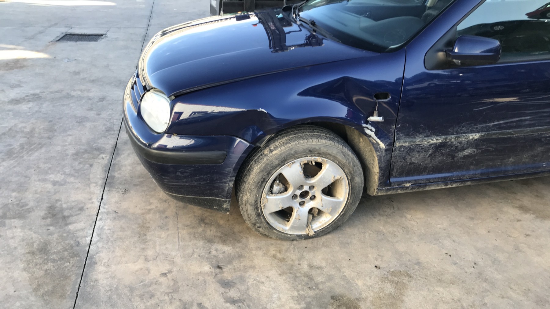 Image VOLKSWAGEN GOLF 4