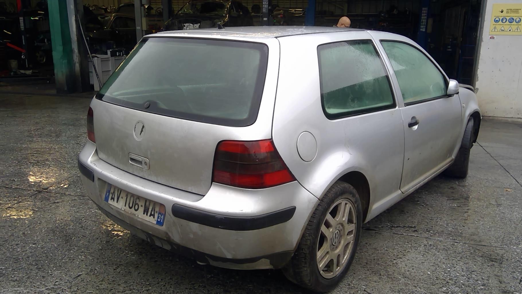 Image VOLKSWAGEN GOLF 4