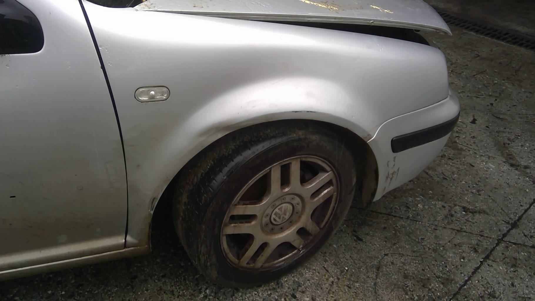 Image VOLKSWAGEN GOLF 4