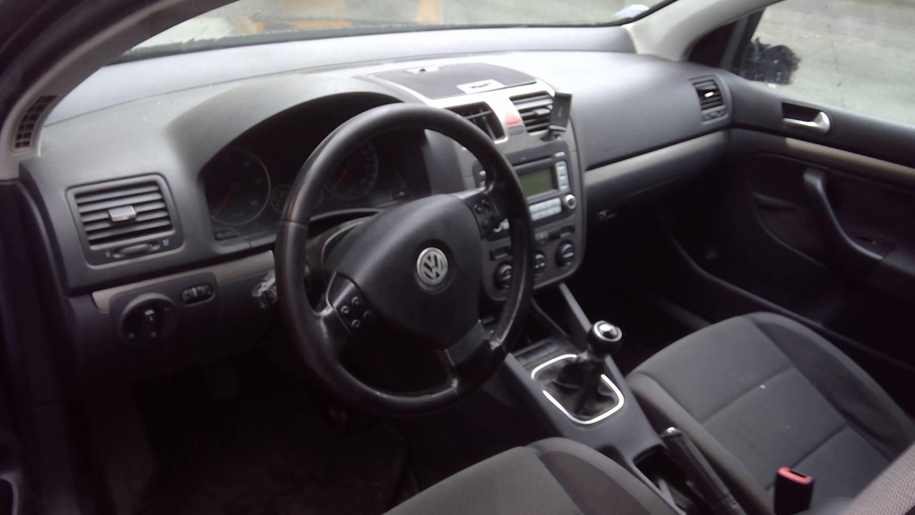 Image VOLKSWAGEN GOLF 5