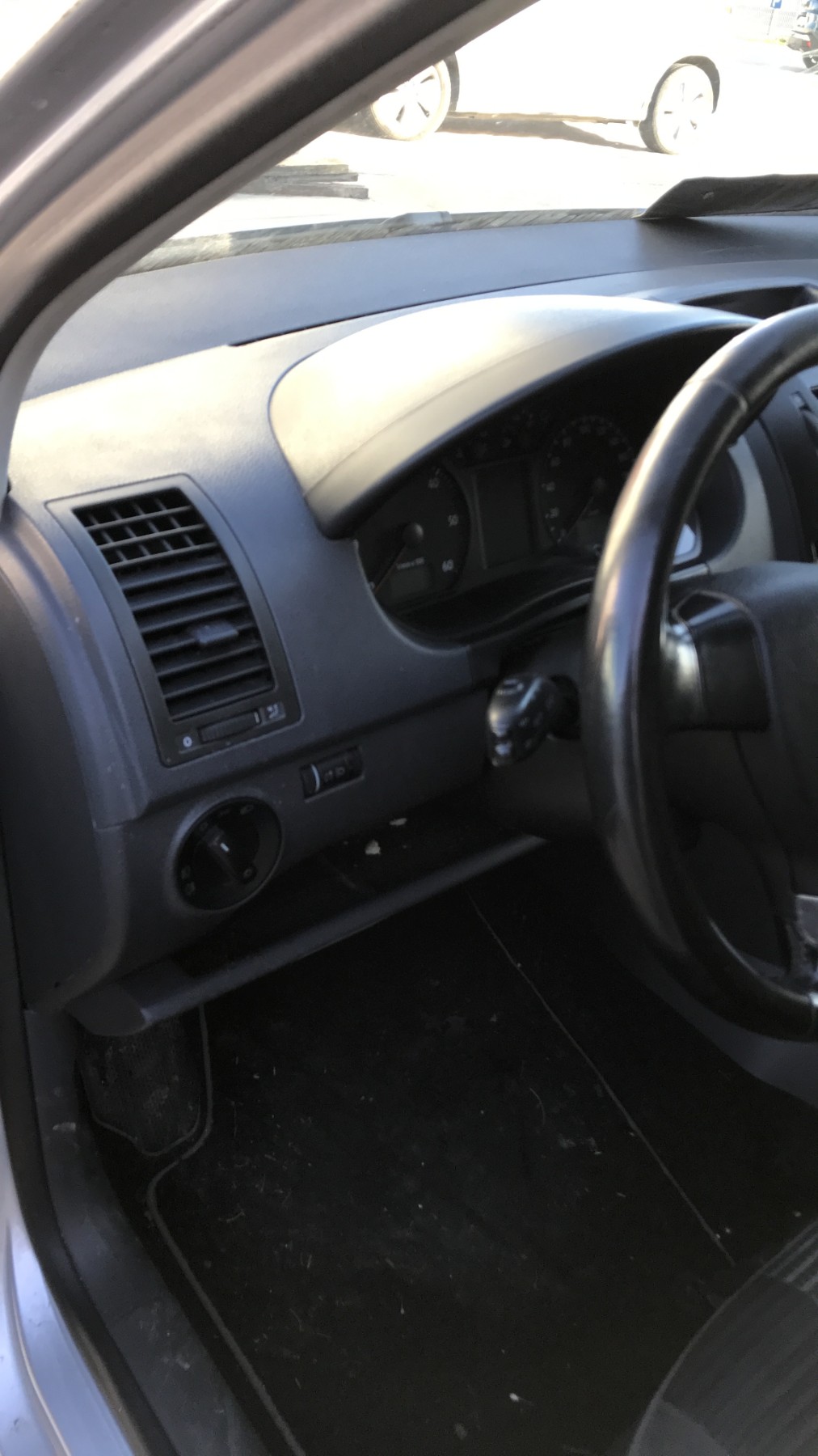 Image VOLKSWAGEN POLO 4