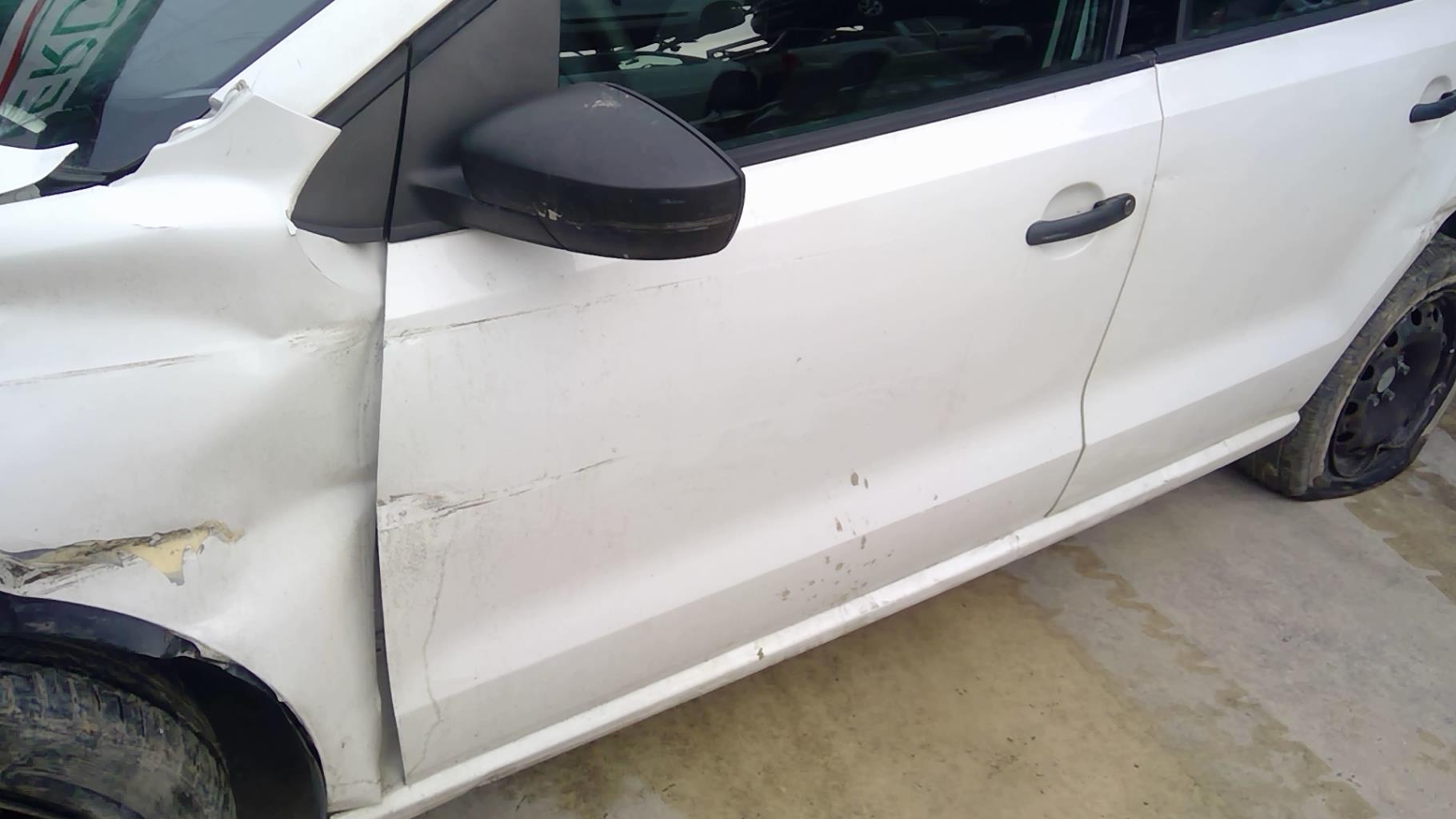 Image VOLKSWAGEN POLO 5