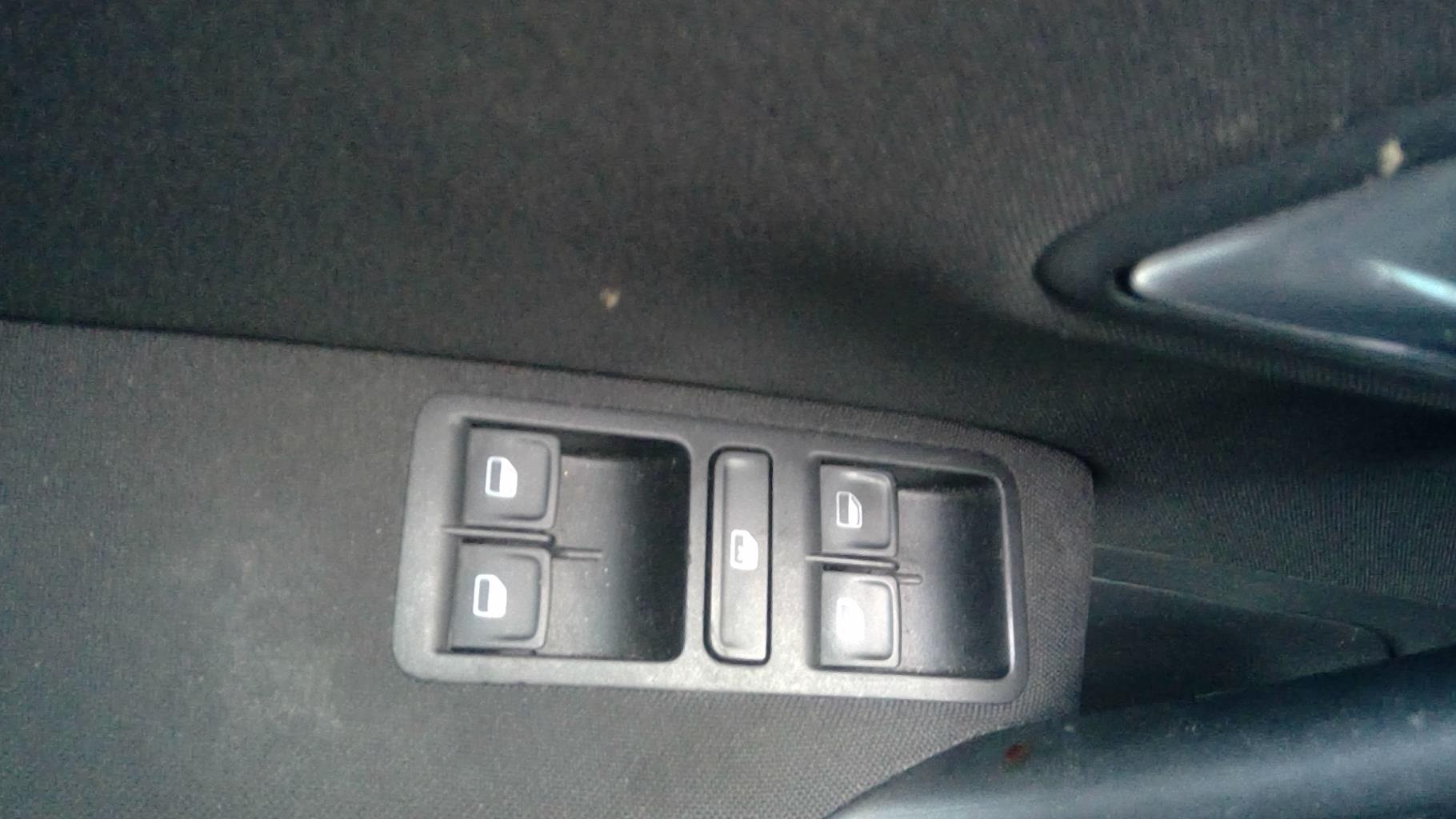 Image VOLKSWAGEN POLO 5