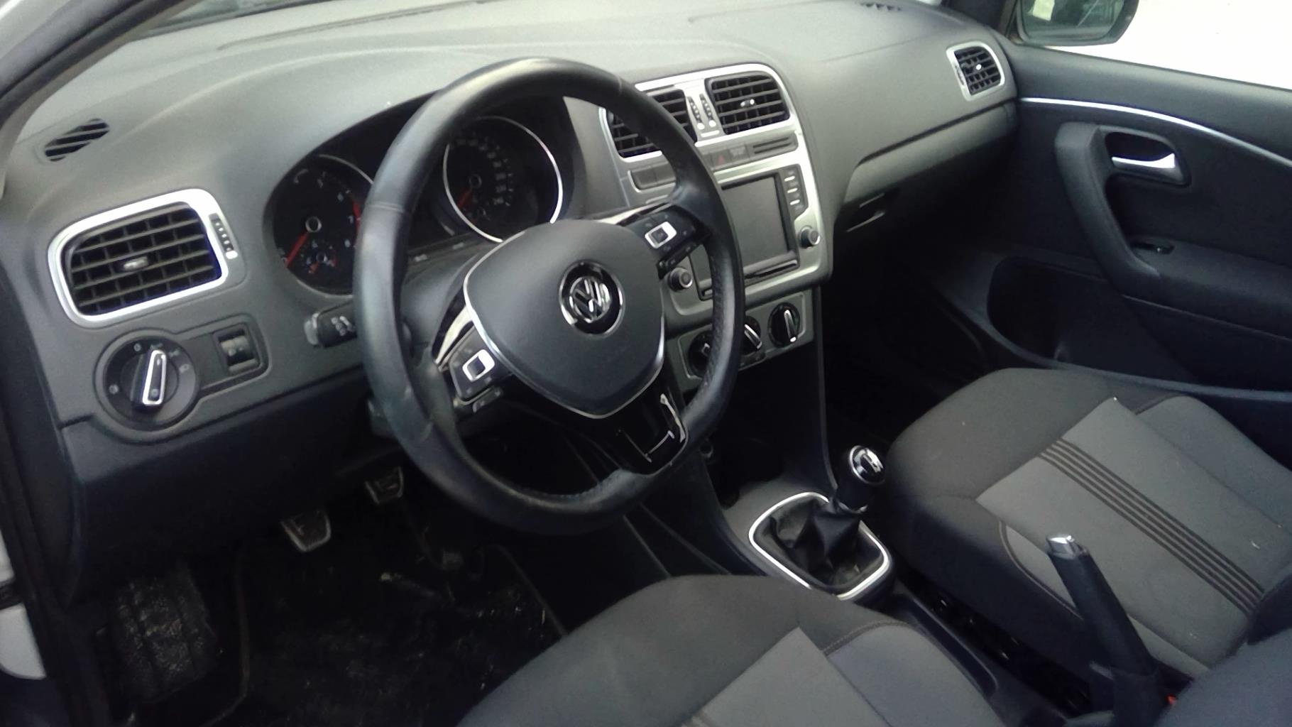 Image VOLKSWAGEN POLO 5