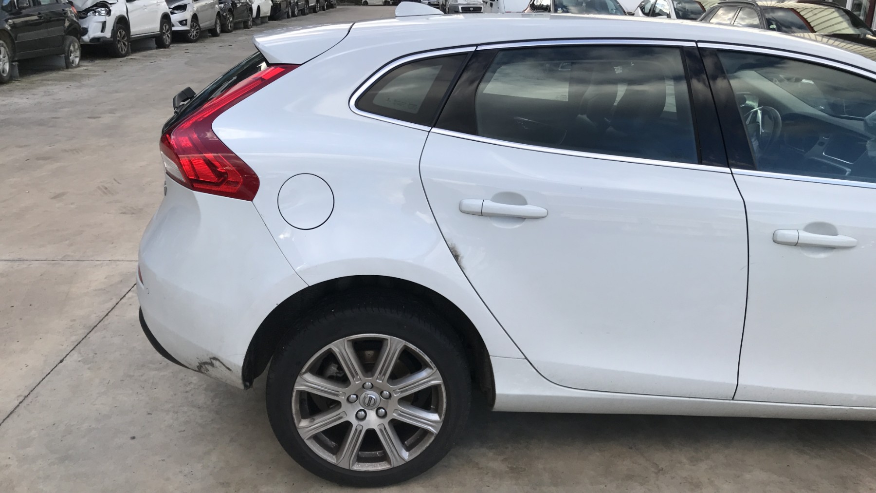 Image VOLVO V 40 2