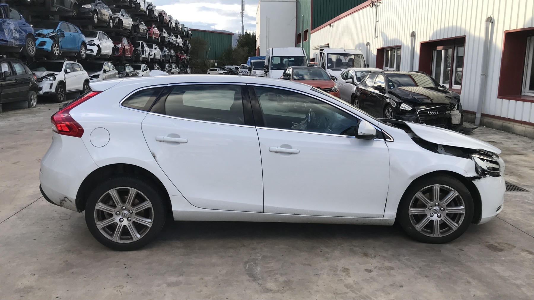 Image VOLVO V 40 2