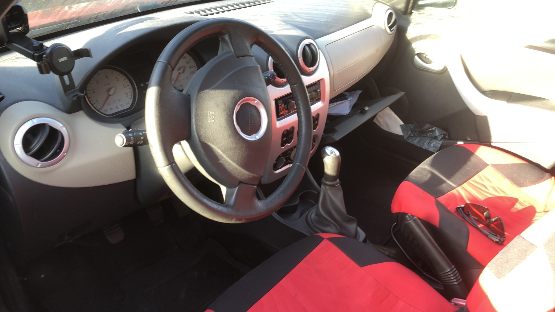 Image DACIA SANDERO 1