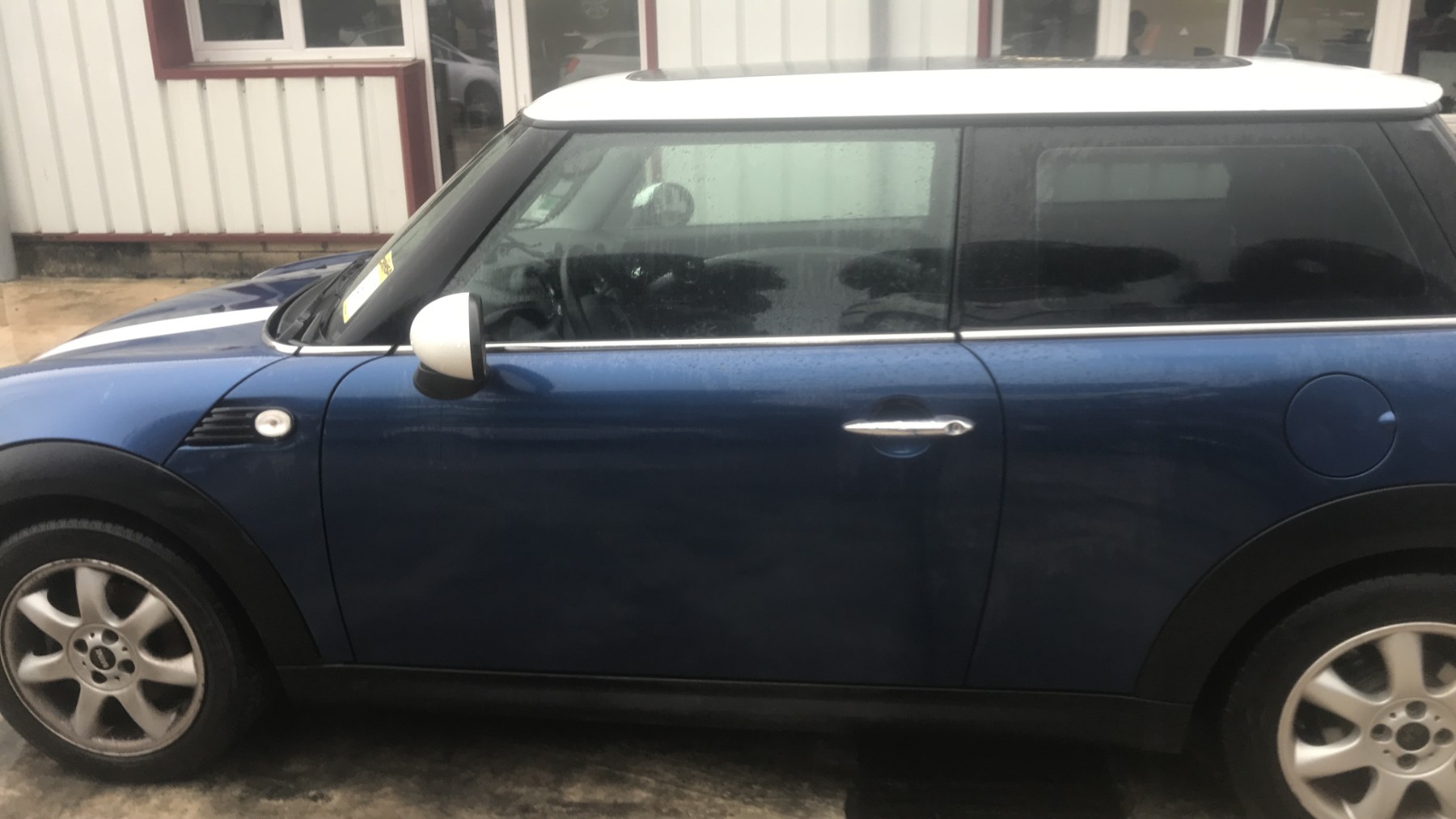 Image MINI MINI 2 R56