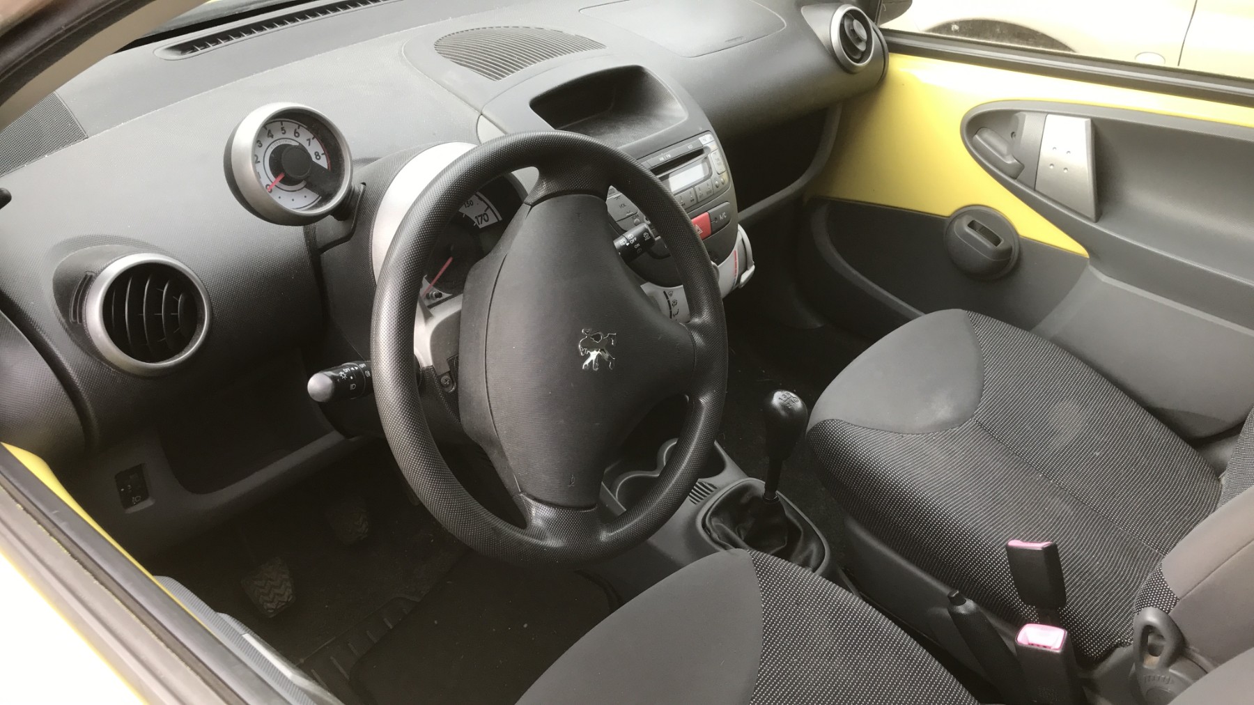 Image PEUGEOT 107