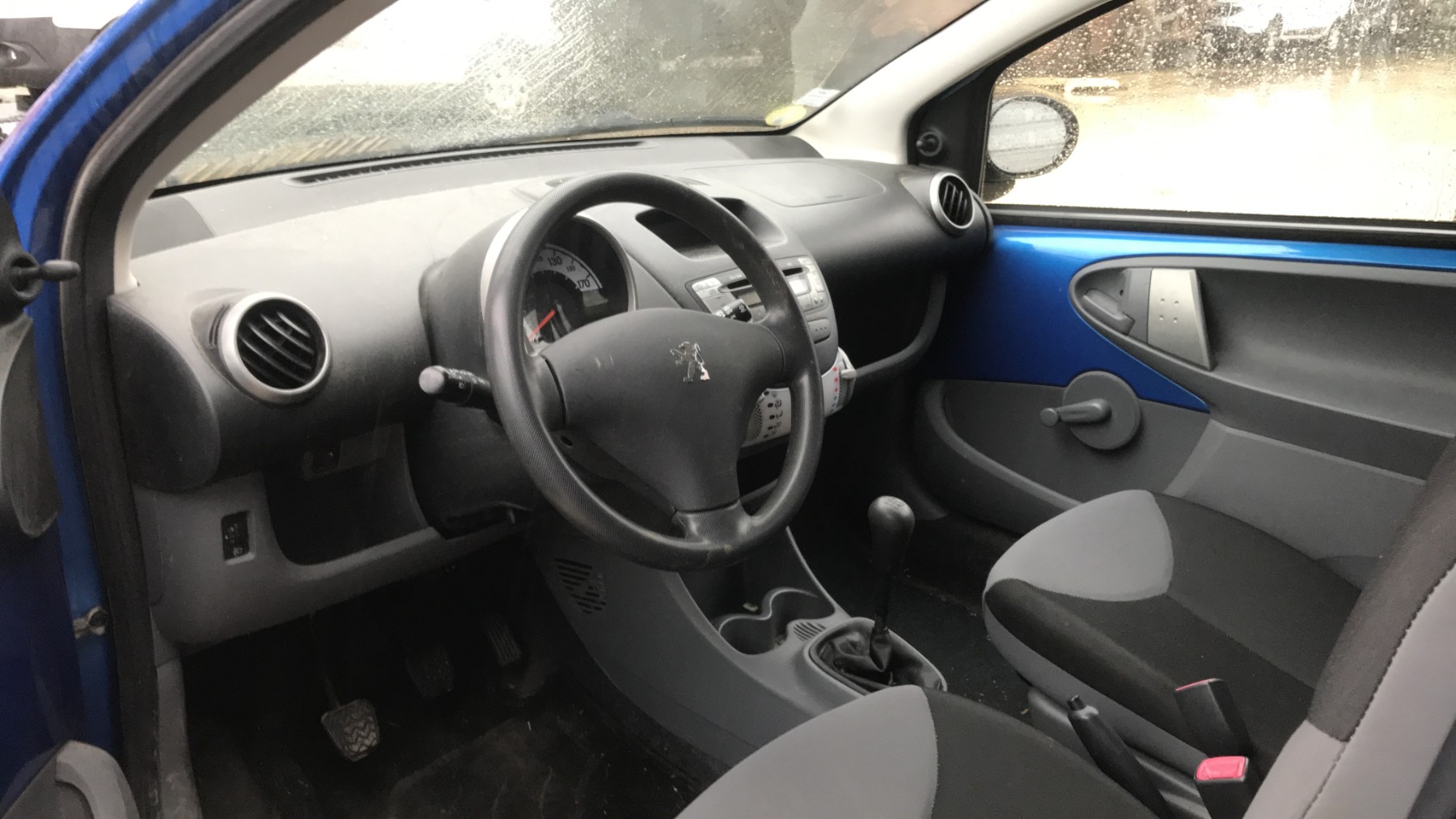 Image PEUGEOT 107