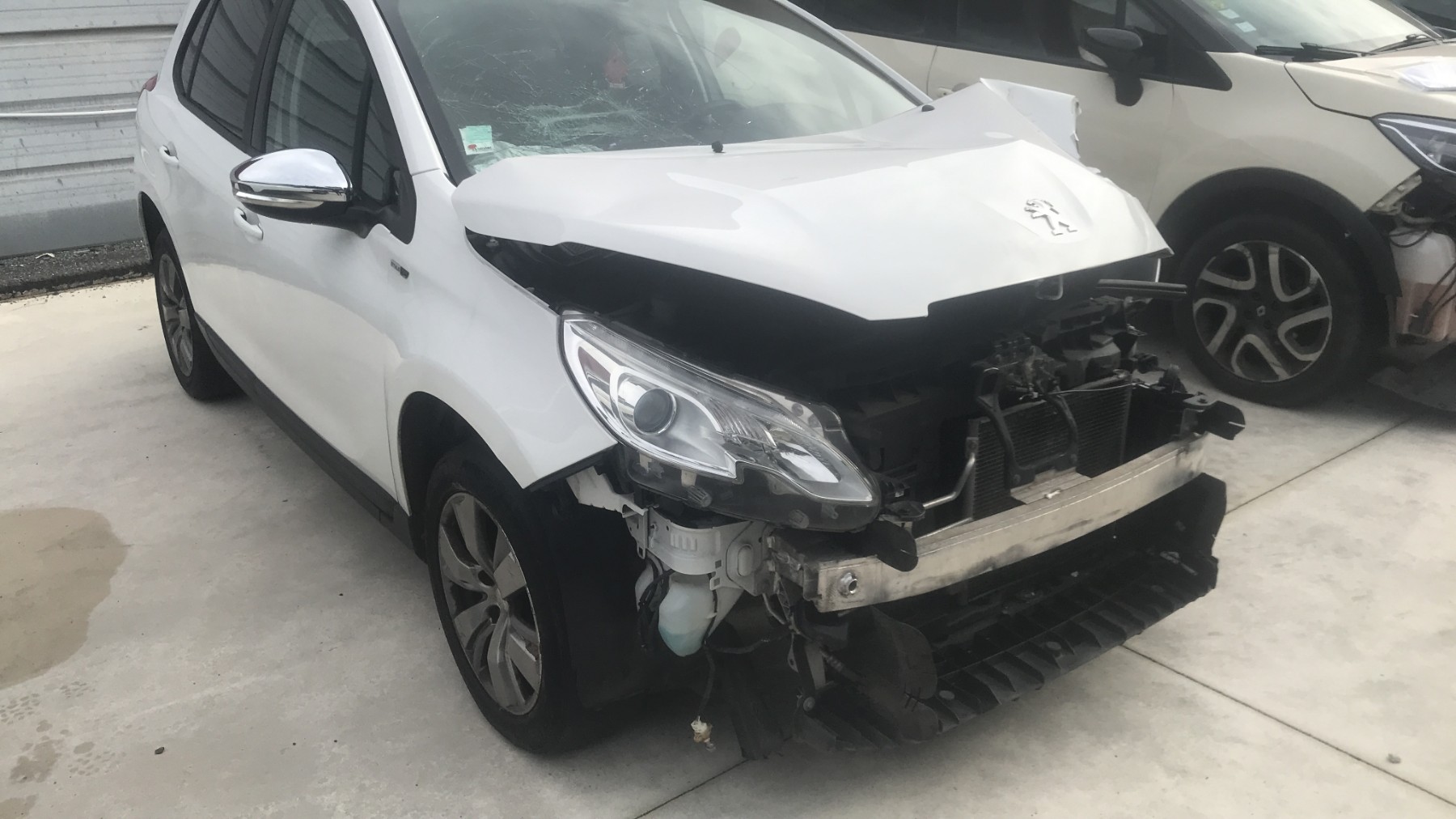 Image PEUGEOT 2008 1