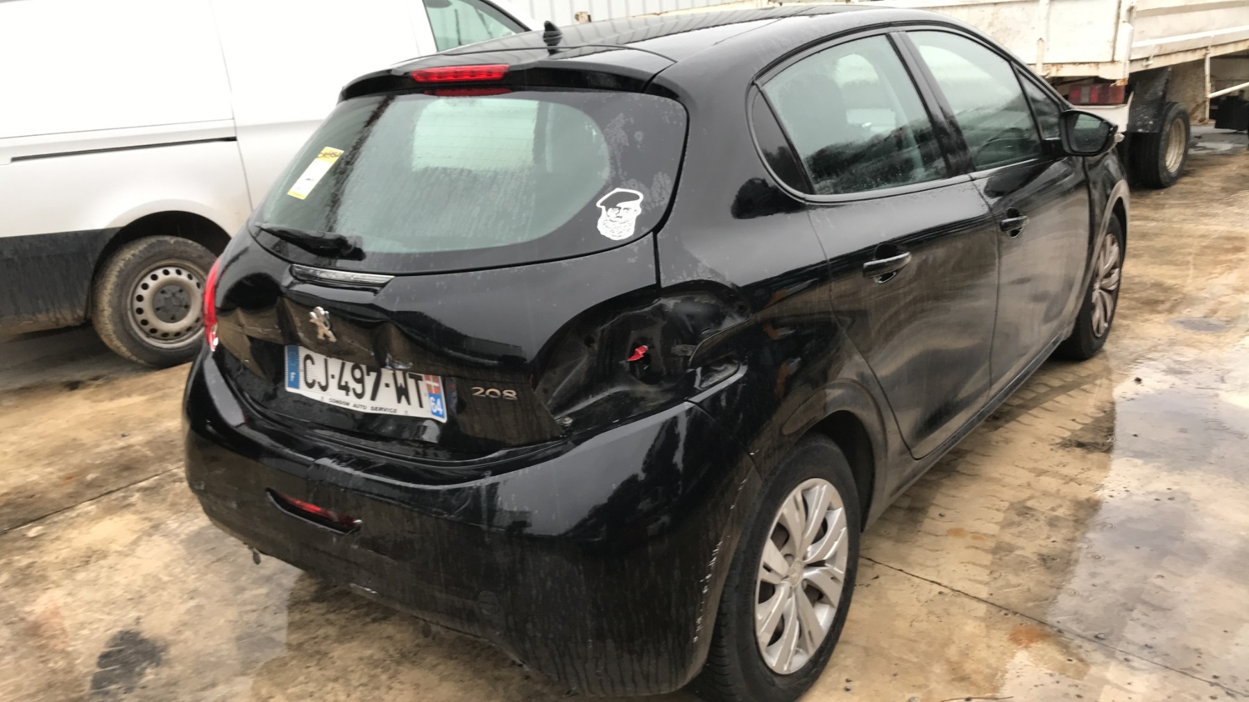 Image PEUGEOT 208 1
