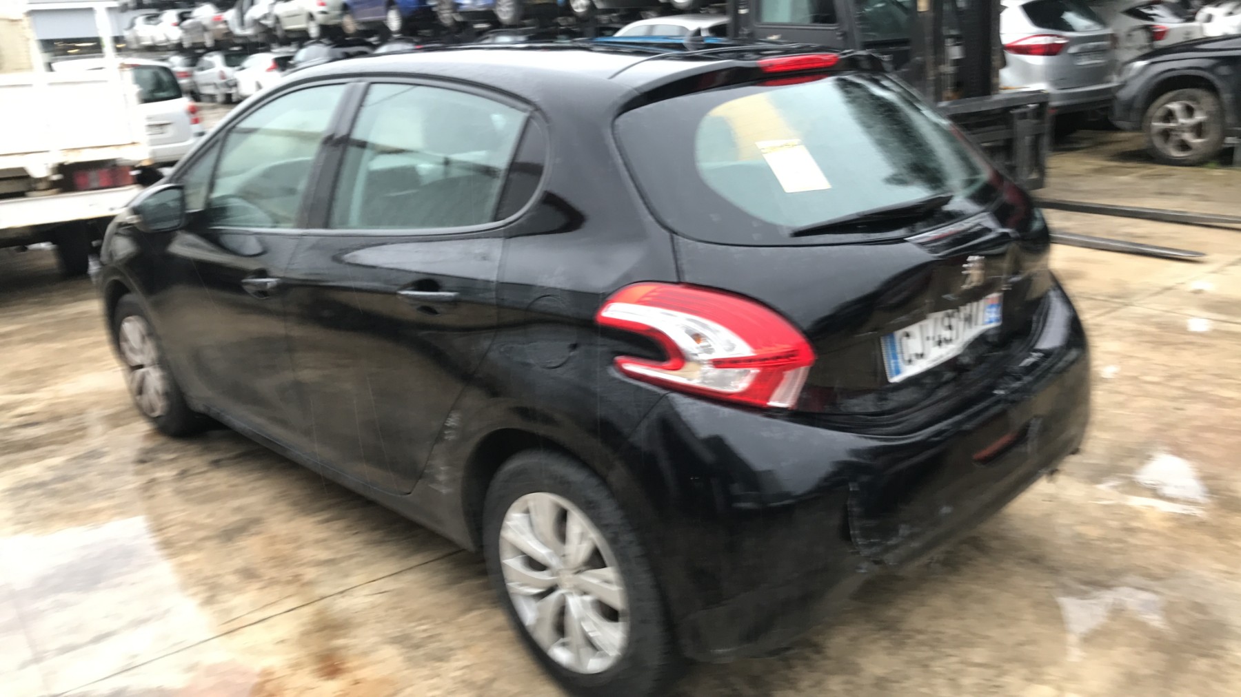 Image PEUGEOT 208 1