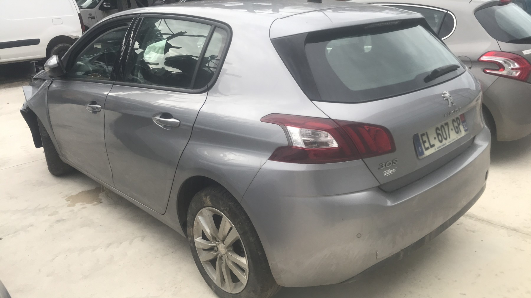 Image PEUGEOT 308 2