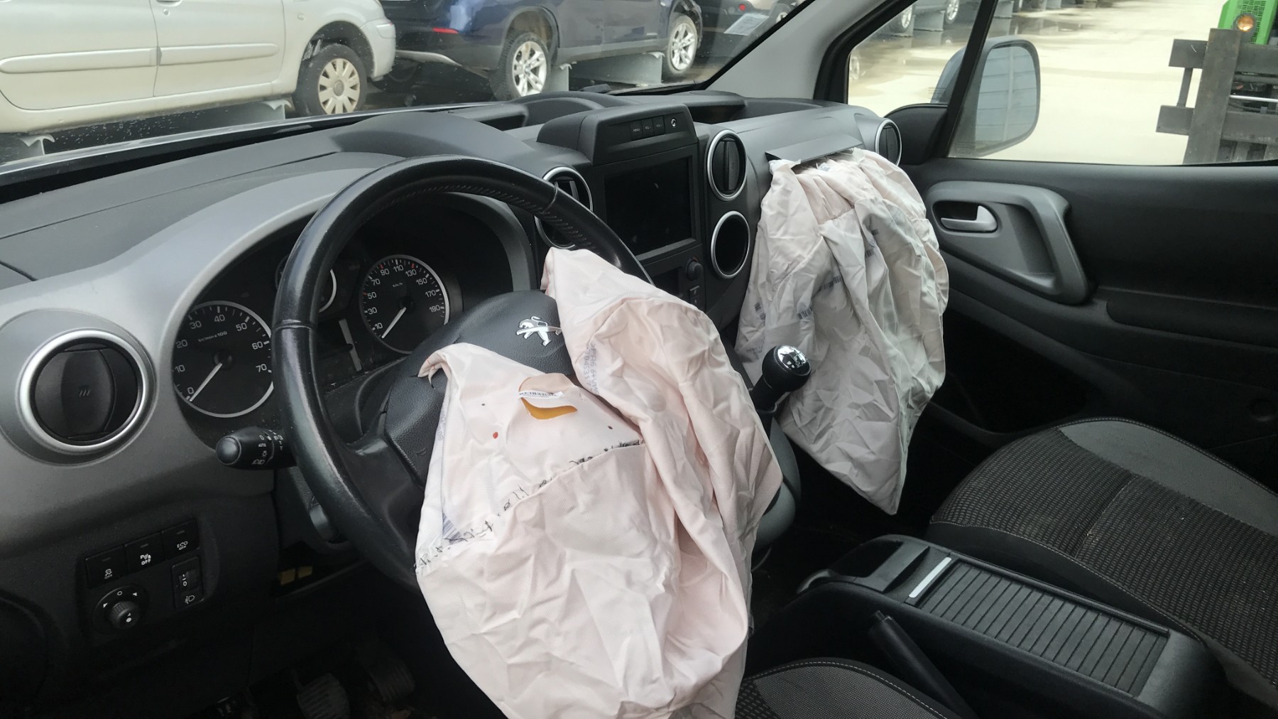 Image PEUGEOT PARTNER 2