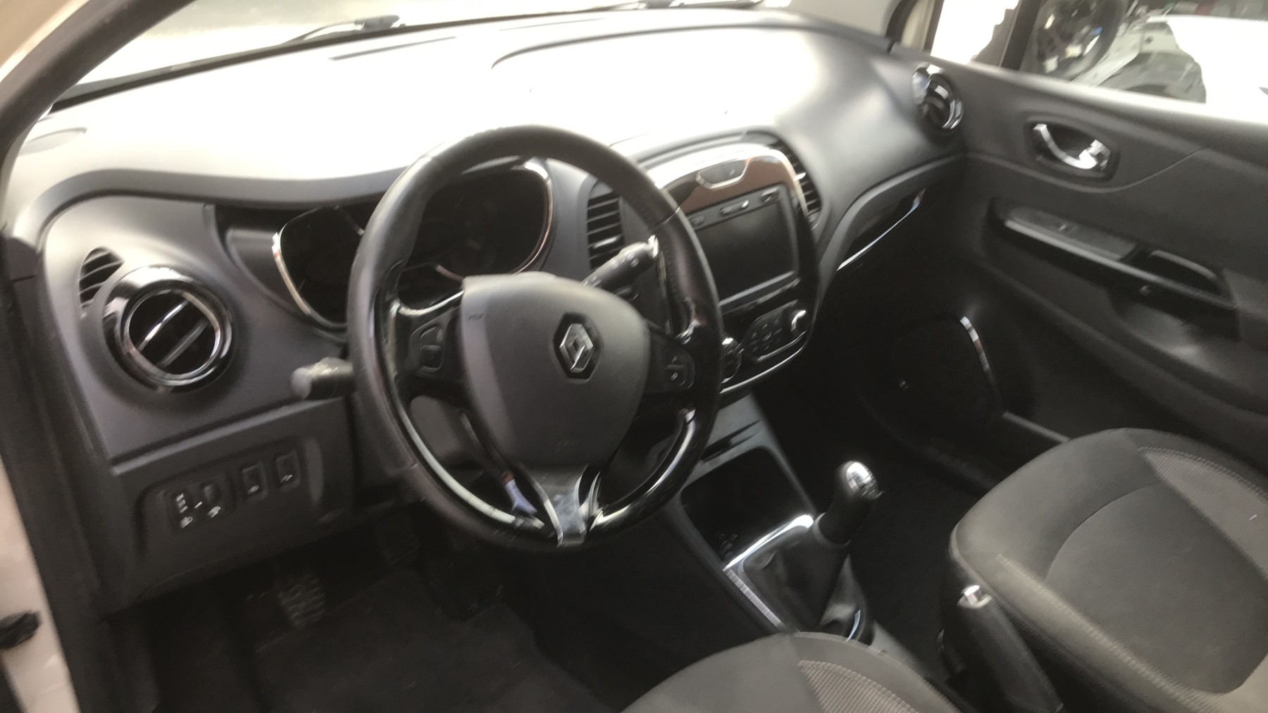 Image RENAULT CAPTUR 1