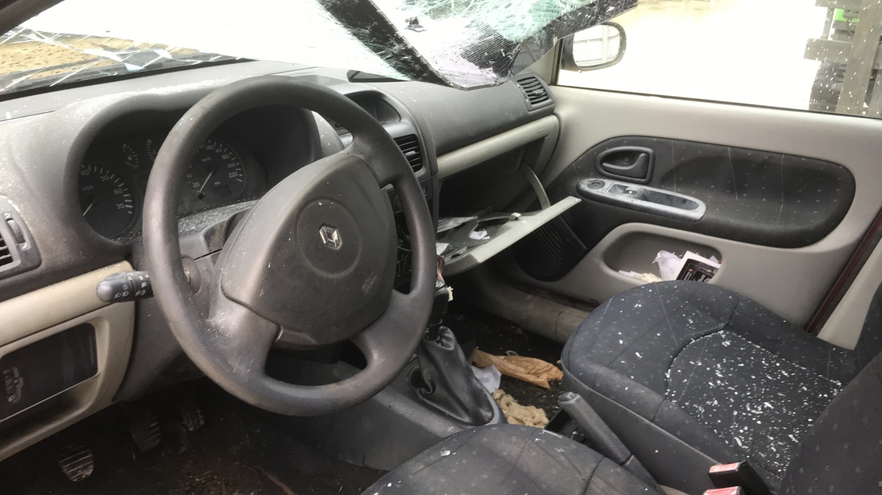 Image RENAULT CLIO 2