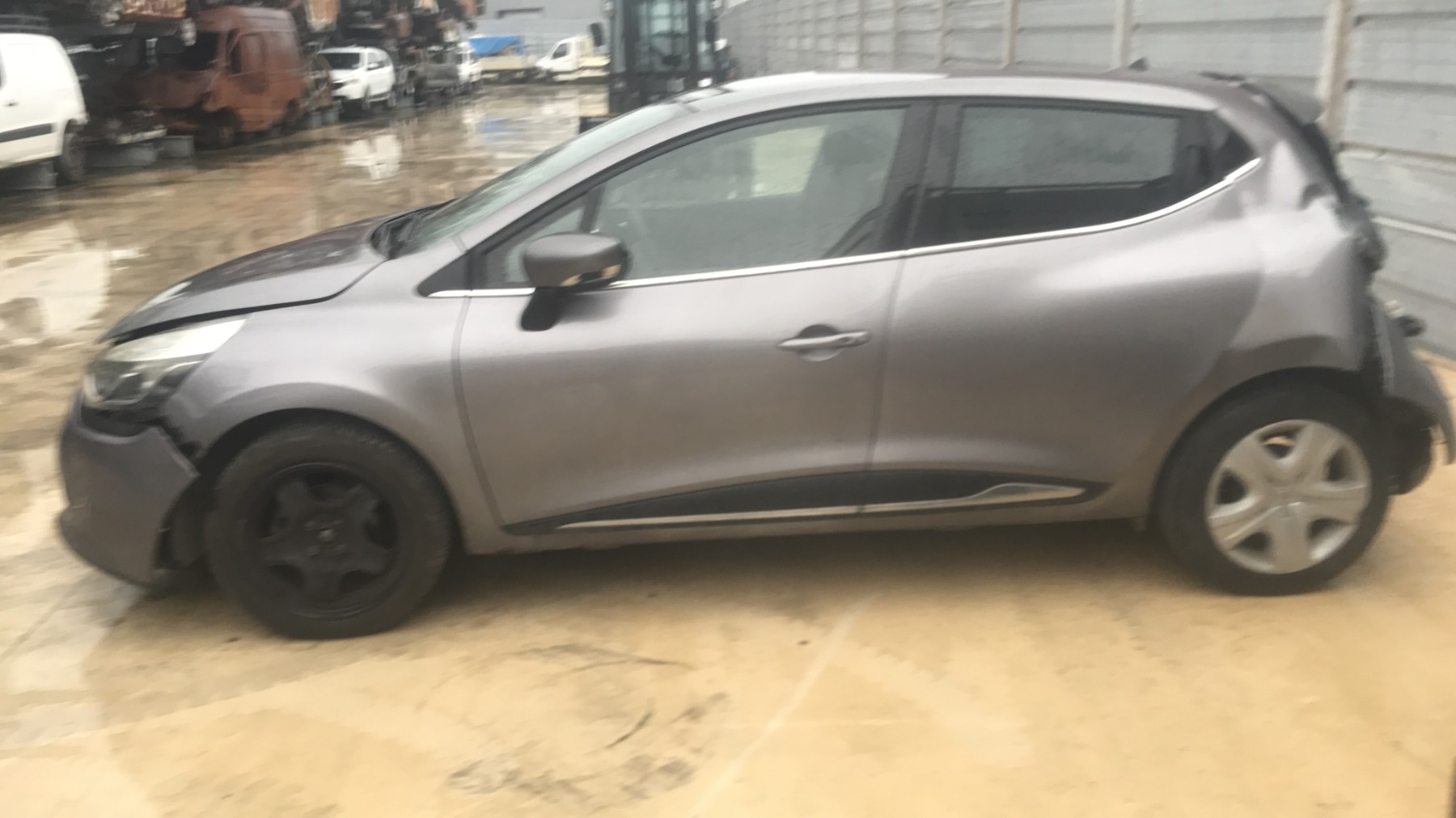 Image RENAULT CLIO 4