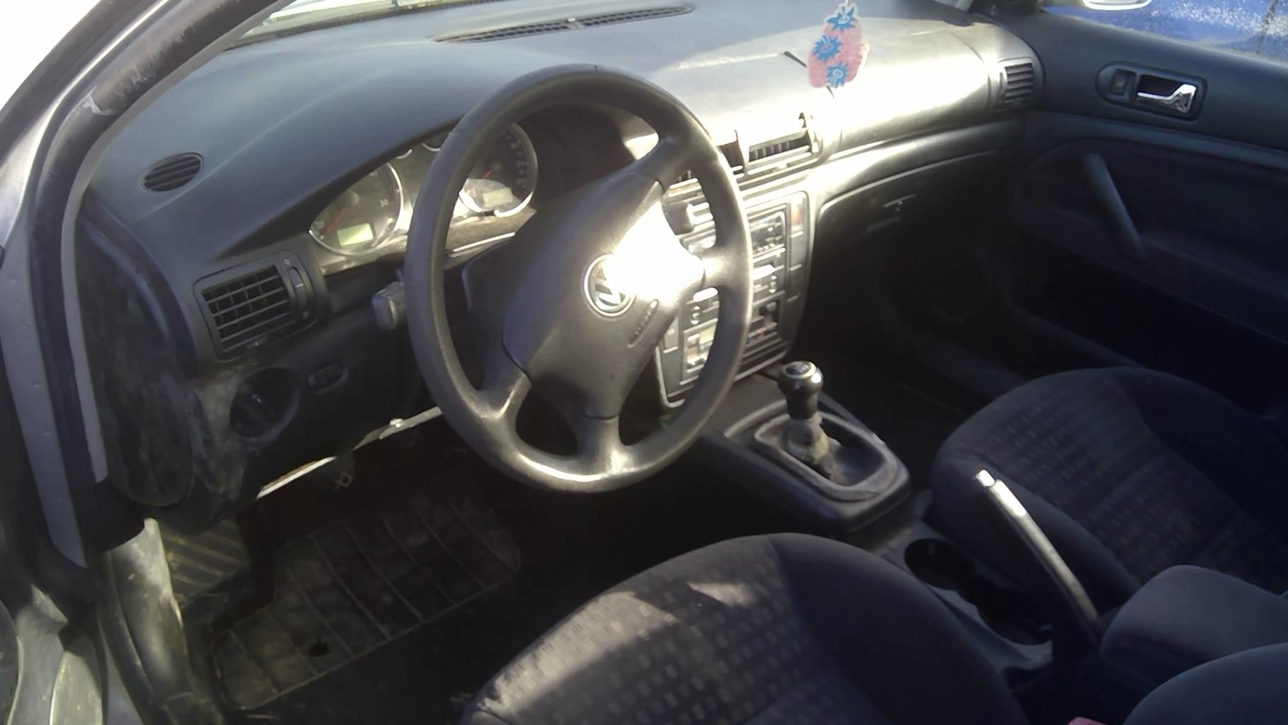 Image VOLKSWAGEN PASSAT 4